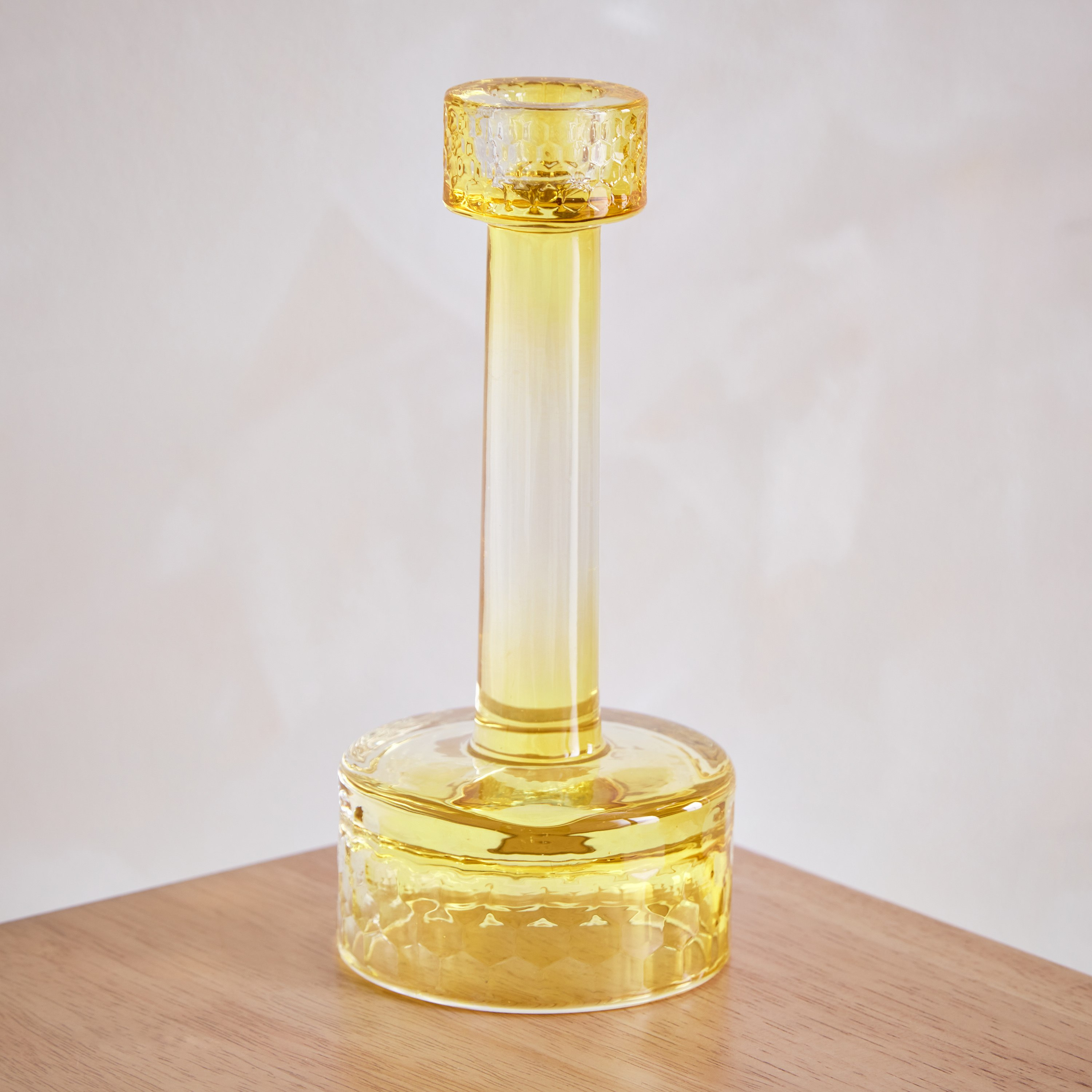 حامل شموع زجاج ملون من إزرا - 8.7x8.7x20 سم-hbxlivingroom-decorandaccessories-candleholders-image-2