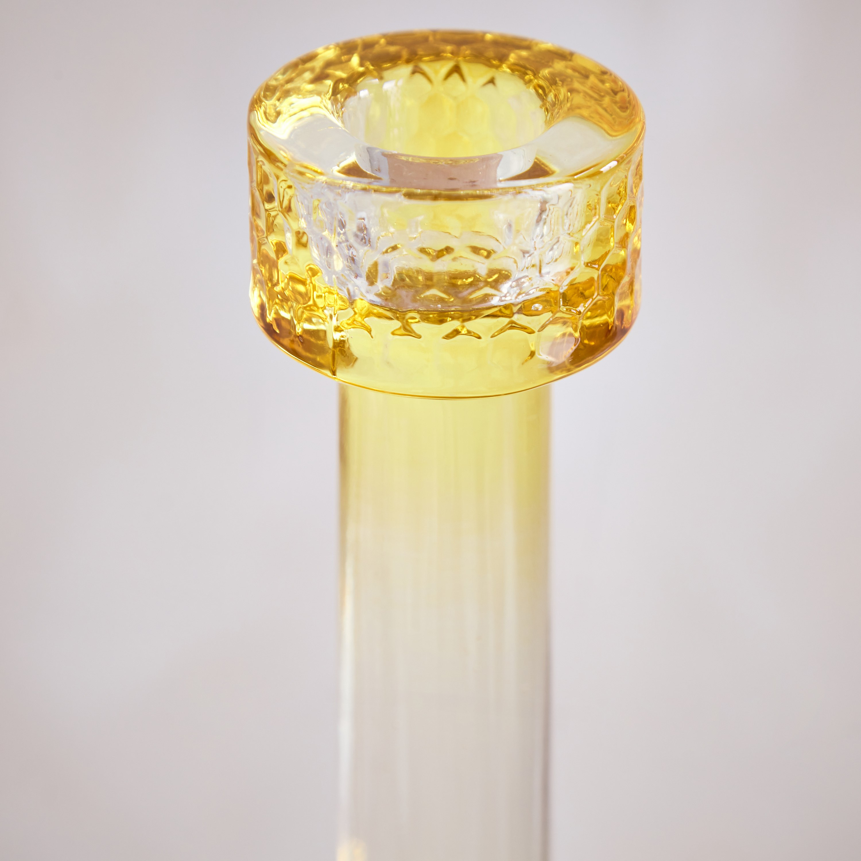 حامل شموع زجاج ملون من إزرا - 8.7x8.7x20 سم-hbxlivingroom-decorandaccessories-candleholders-image-3