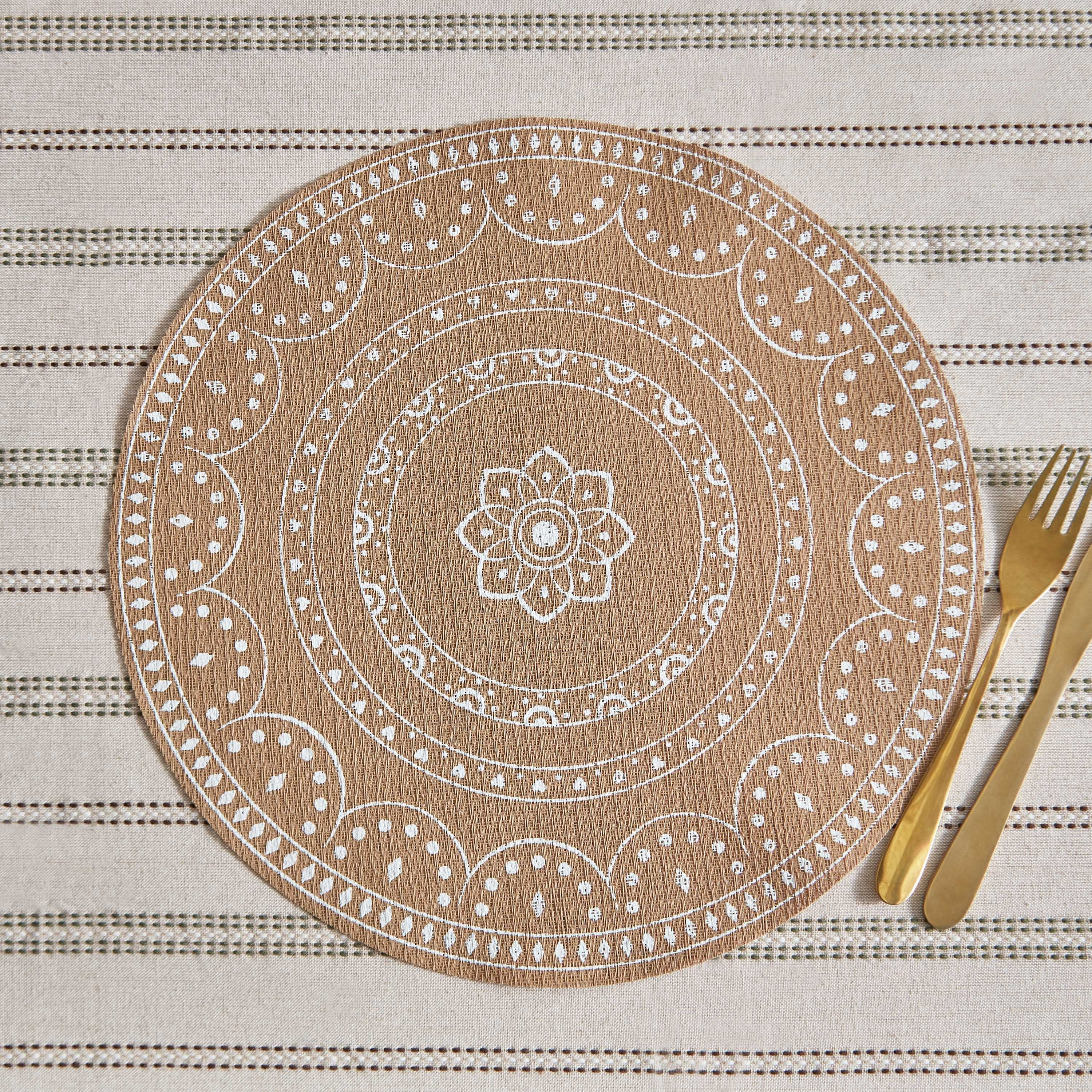 لبادة صحون بي في سي من جوتوبيا - 38 سم-hbxdecorandfurnishings-homefurnishings-tablelinens-image-1