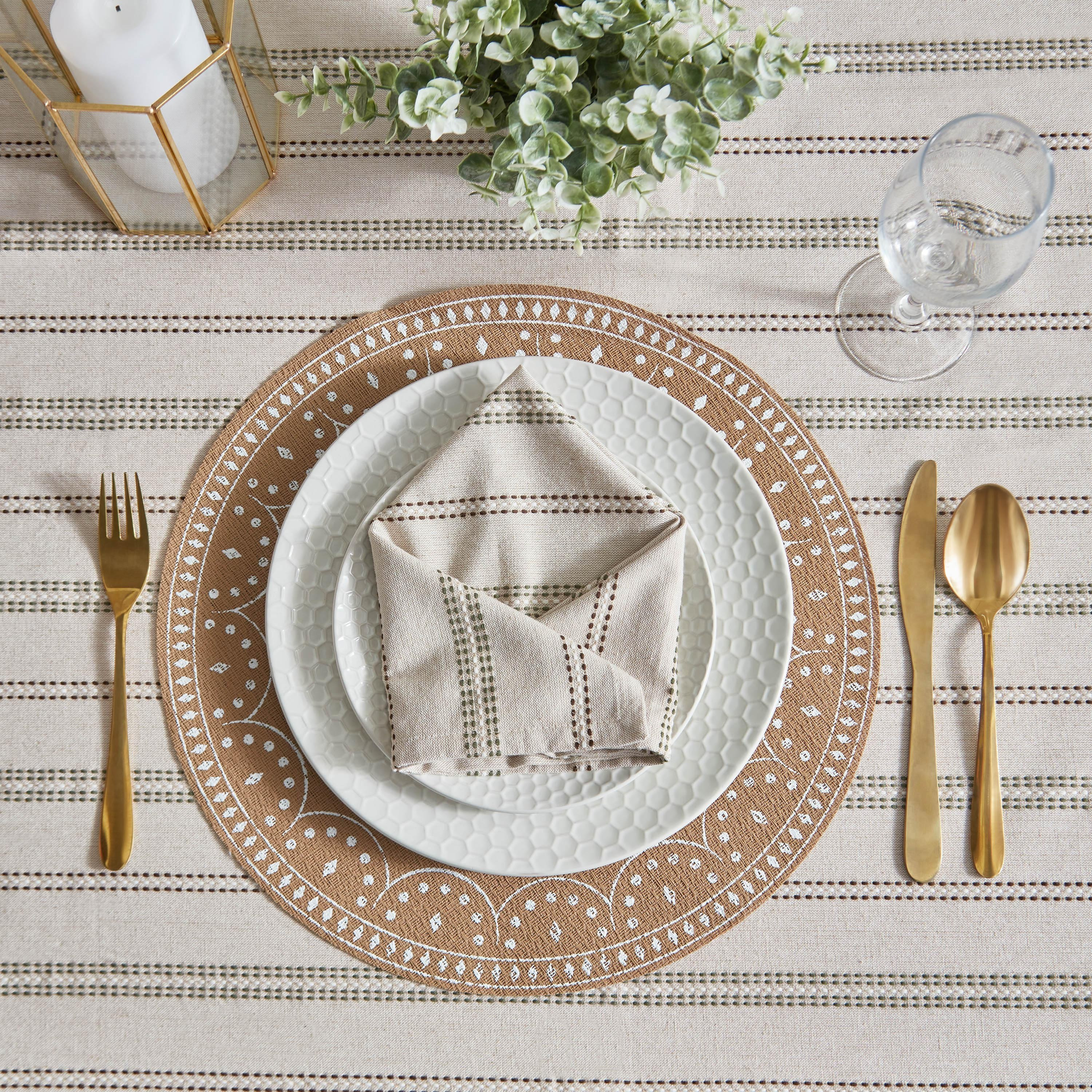 لبادة صحون بي في سي من جوتوبيا - 38 سم-hbxdecorandfurnishings-homefurnishings-tablelinens-image-4