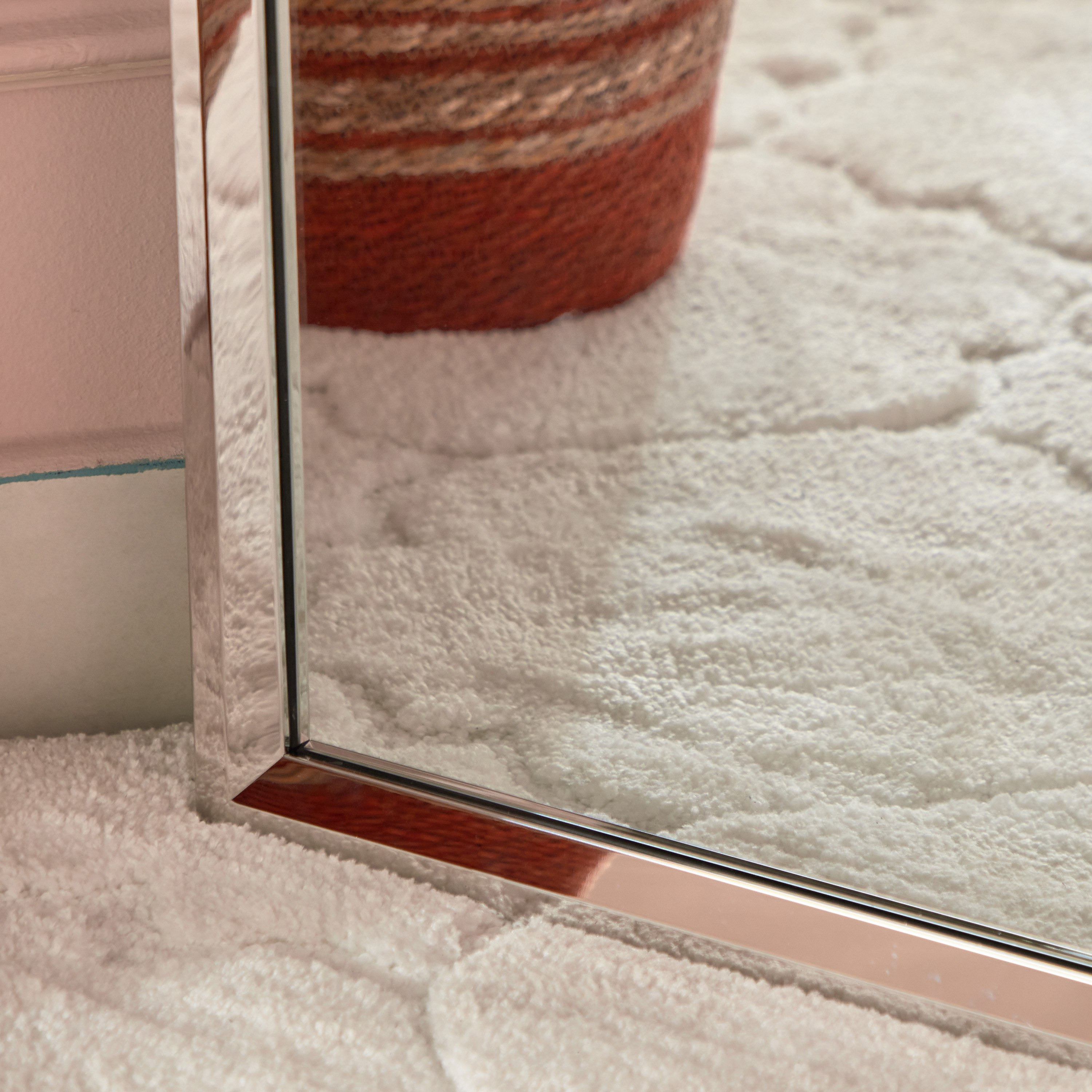 مرآة أرضية فاخرة من الستانلس ستيل شديد التحمل بتصميم مؤطر من بروس - 60x140 سم-hbxhomeware-hbxdecorandfurnishings-image-4