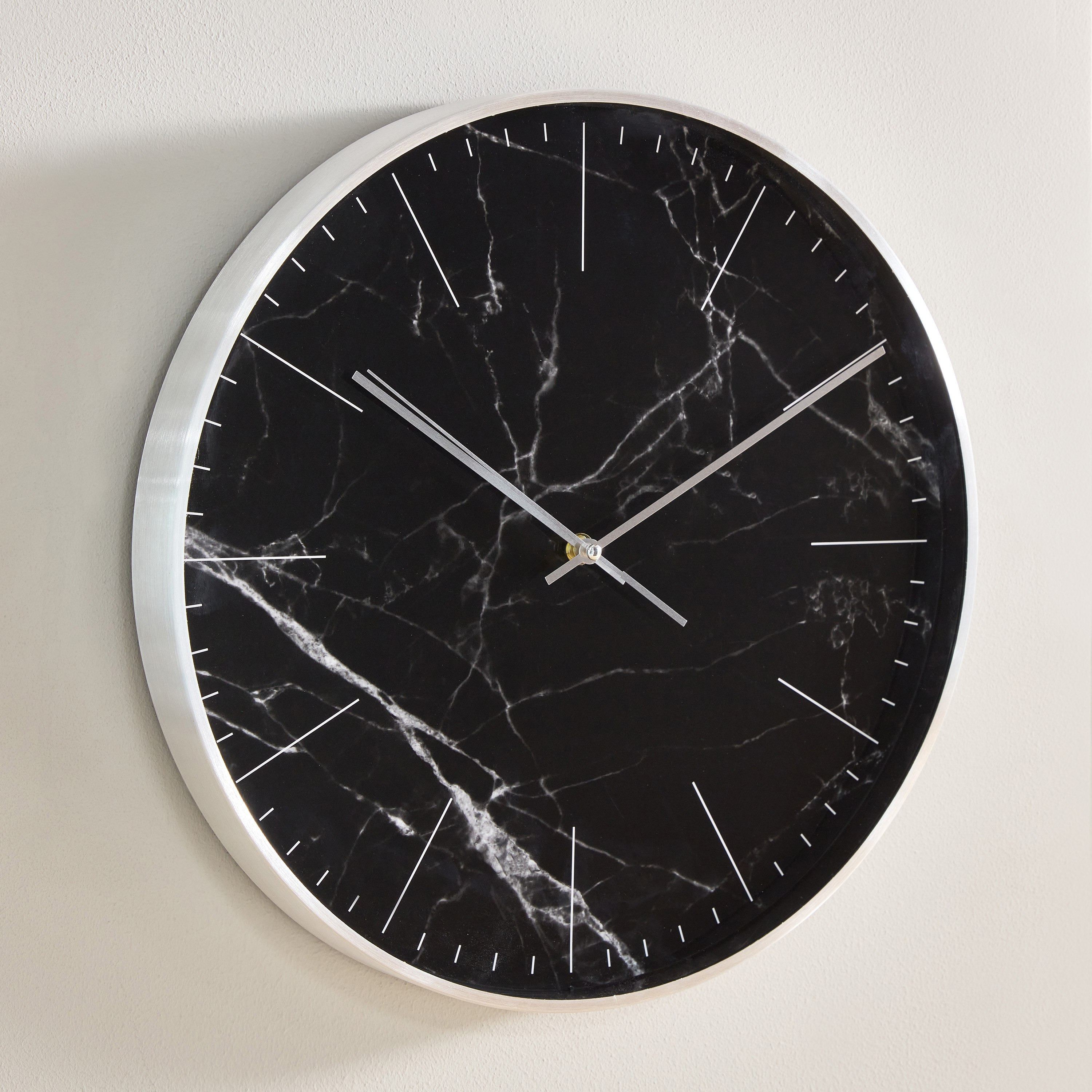 ساعة حائط ألومنيوم بتصميم رخام من إسبيري - 40x4.8 سم-hbxhomeware-hbxdecorandfurnishings-image-1