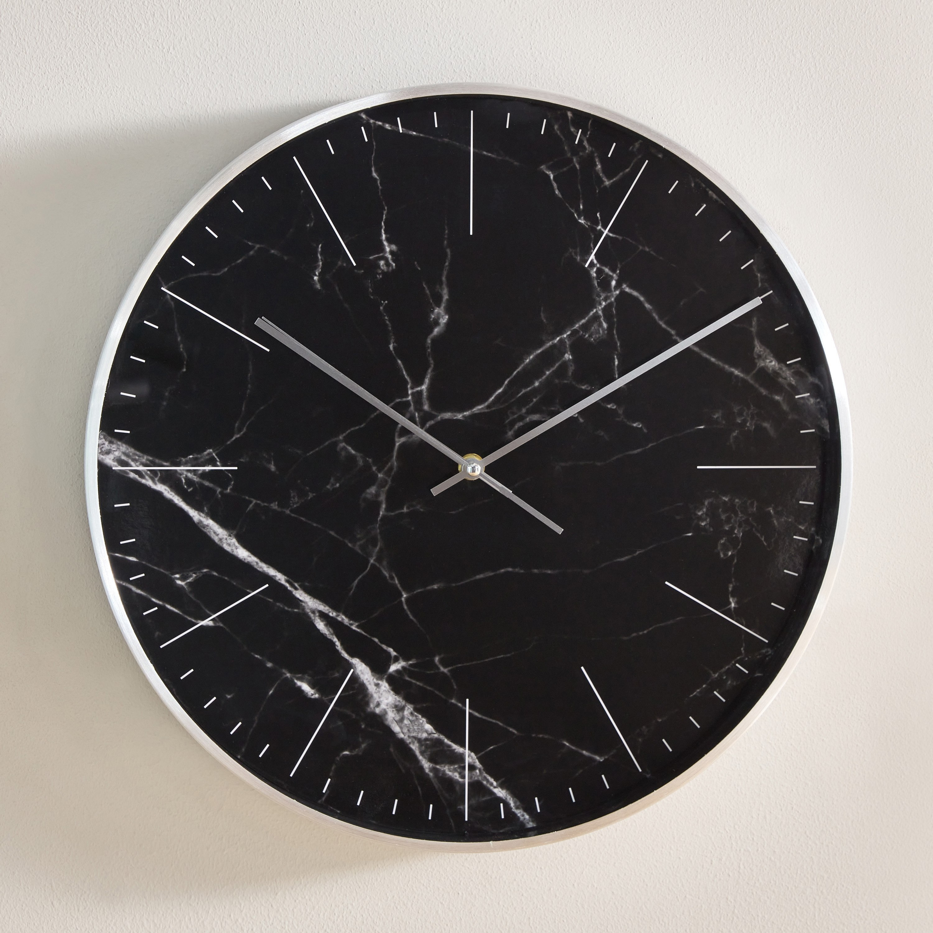 ساعة حائط ألومنيوم بتصميم رخام من إسبيري - 40x4.8 سم-hbxhomeware-hbxdecorandfurnishings-image-2