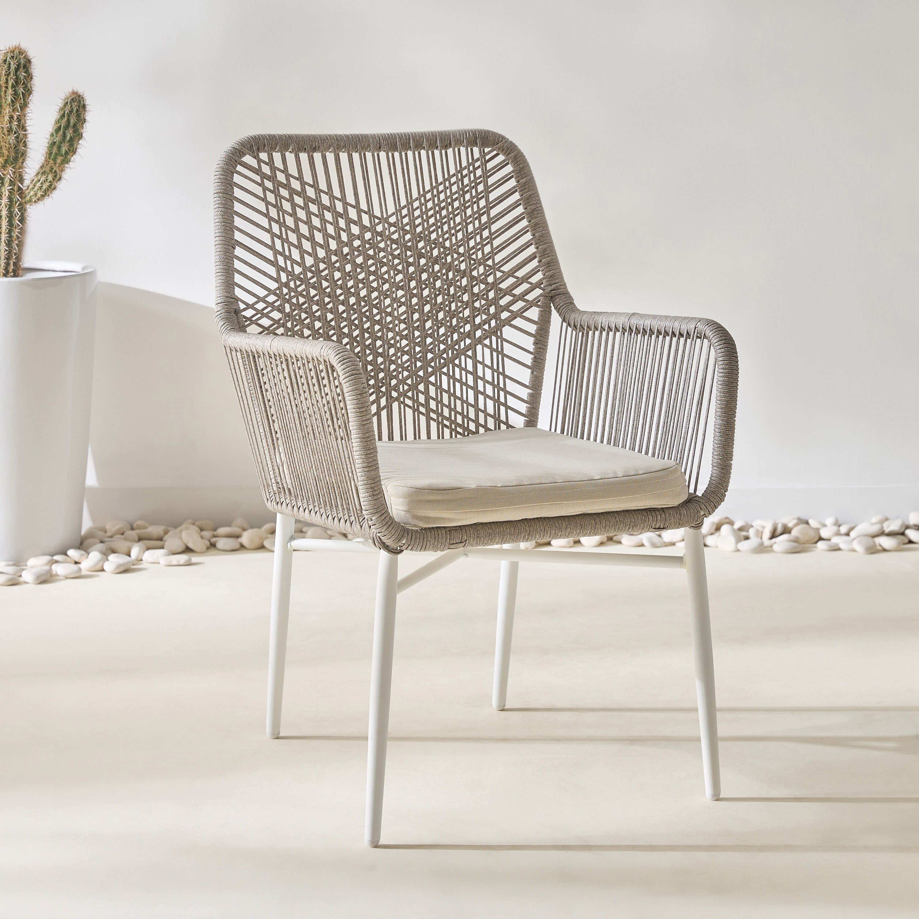 طقم شرفة للجلسات الخارجيّة مقعدين مع وسائد من فيرا فريسكا-hbxfurniture-outdoor-diningsets-image-2