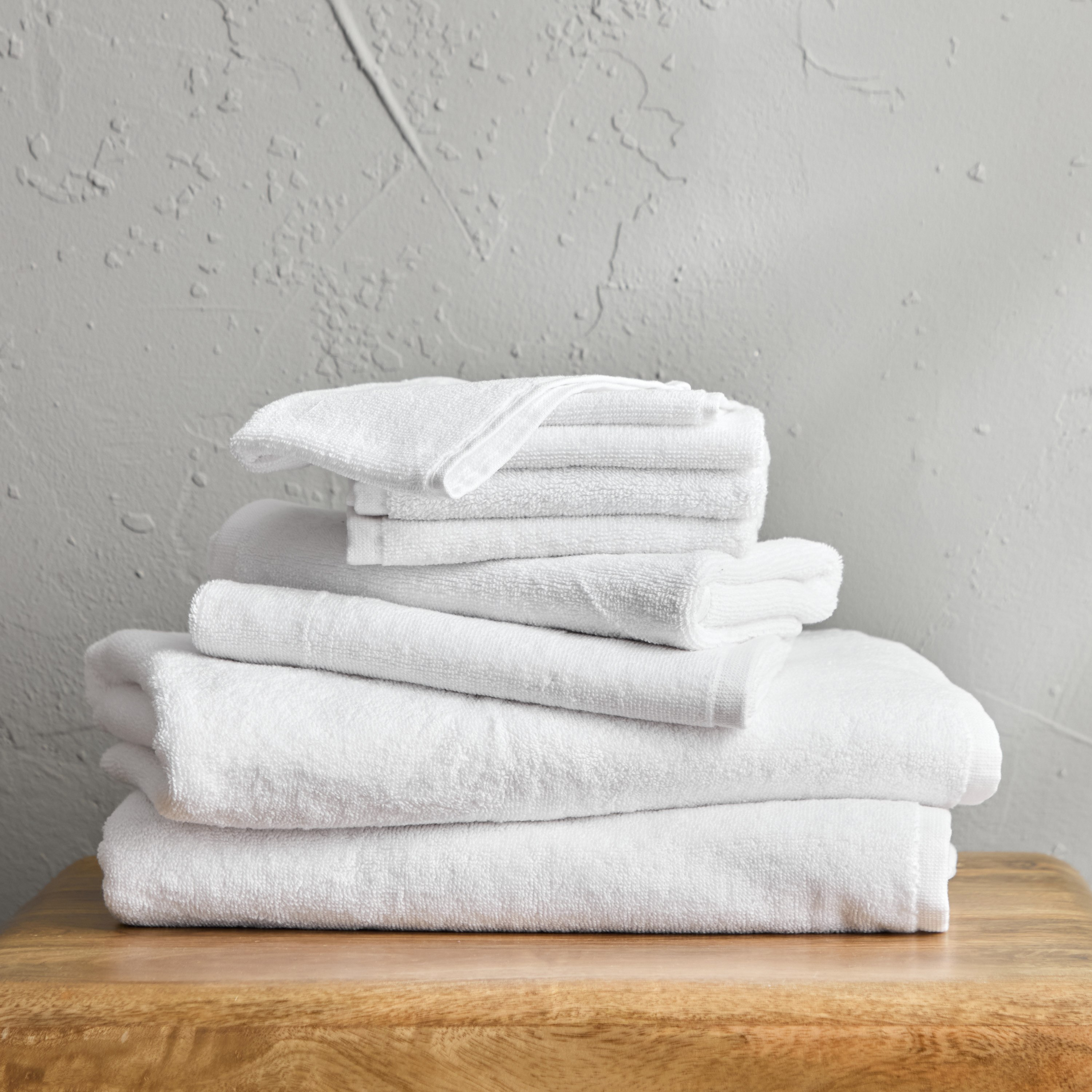 White Haven Hotel Collection Bath Towel - 70x140 cm-hbxbathroom-bathroomtextiles-image-5