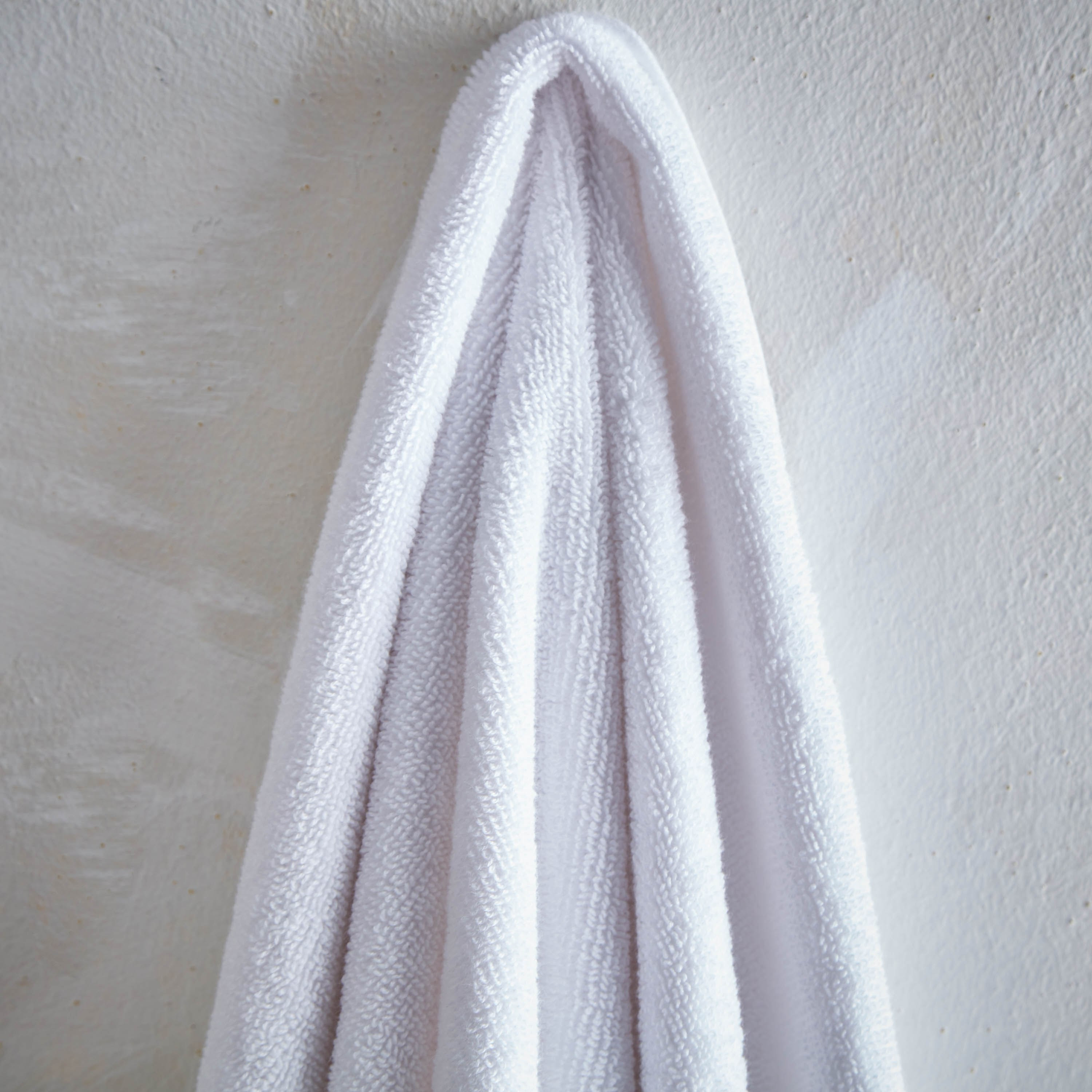 White Haven Hotel Collection Bath Sheet - 80x160 cm-hbxbathroom-bathroomtextiles-image-2