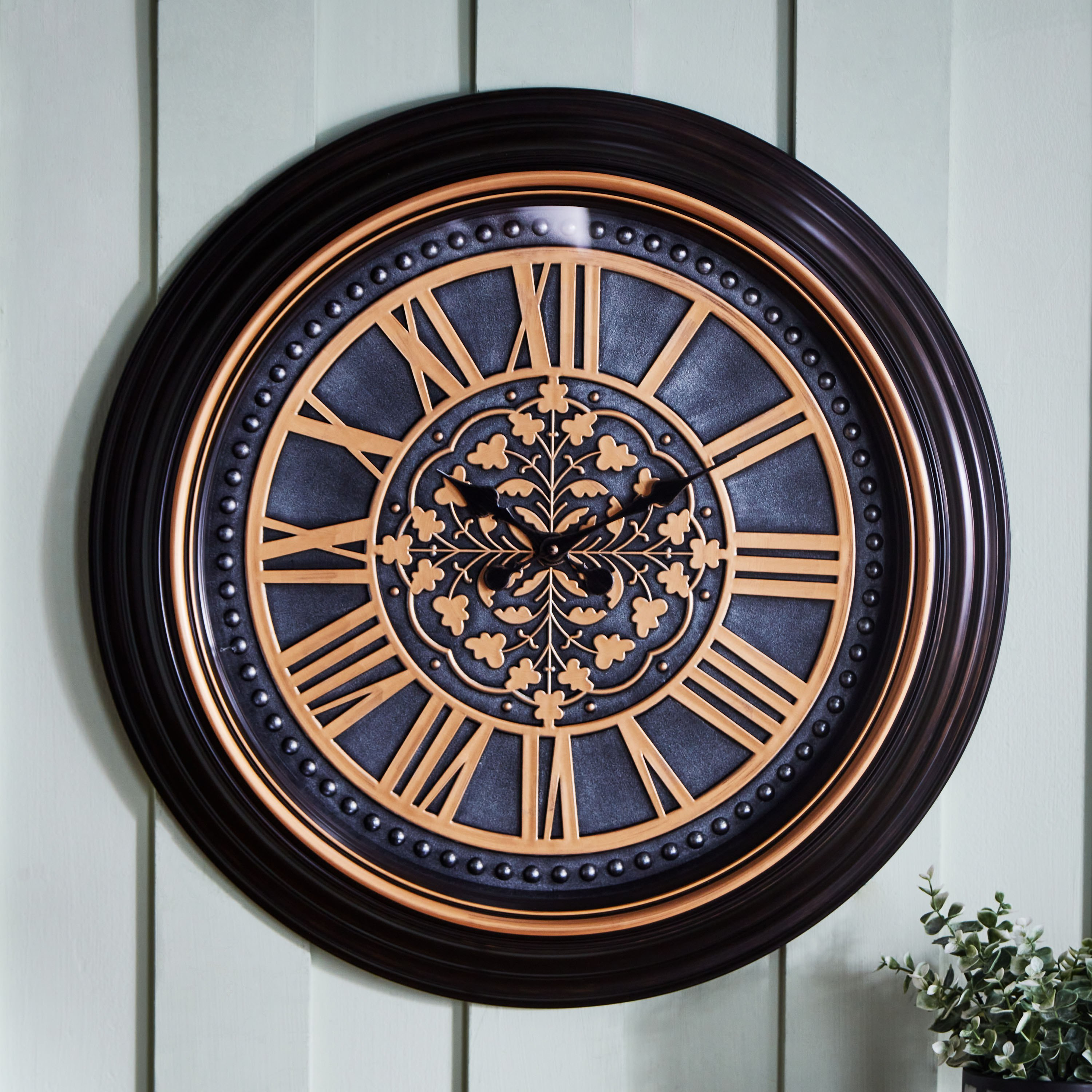 ساعة حائط من ساراتوجا - 58x5.5 سم-hbxhomeware-hbxdecorandfurnishings-image-2