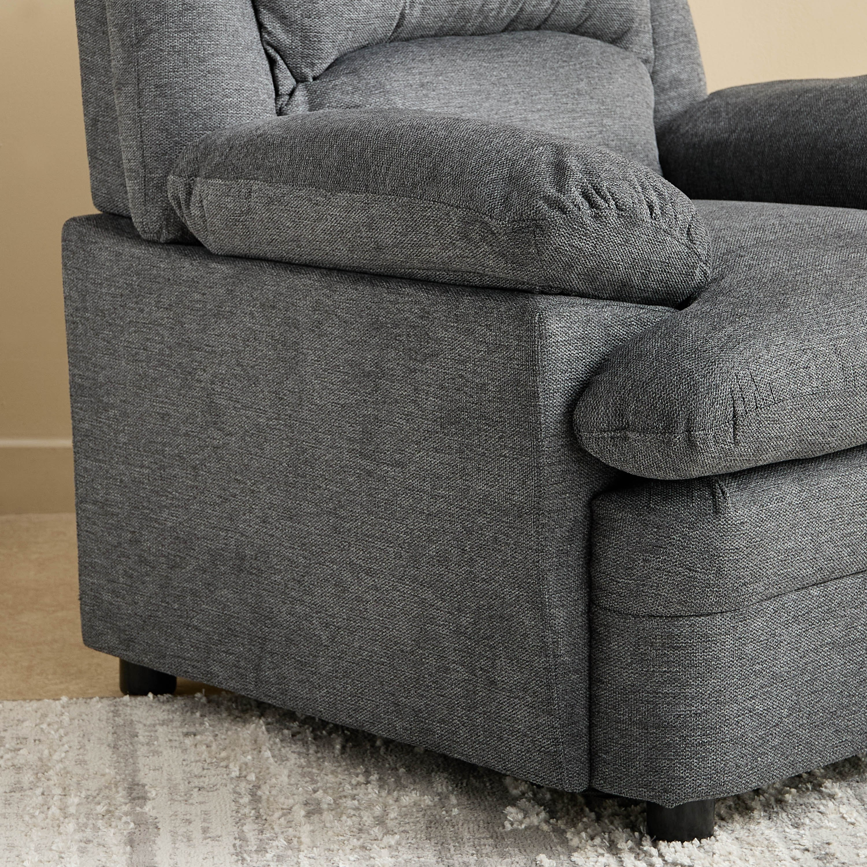 كرسي قماش بمساند ذراعين من بالي لامو-hbxlivingroom-sofasandarmchairs-sofas-image-8