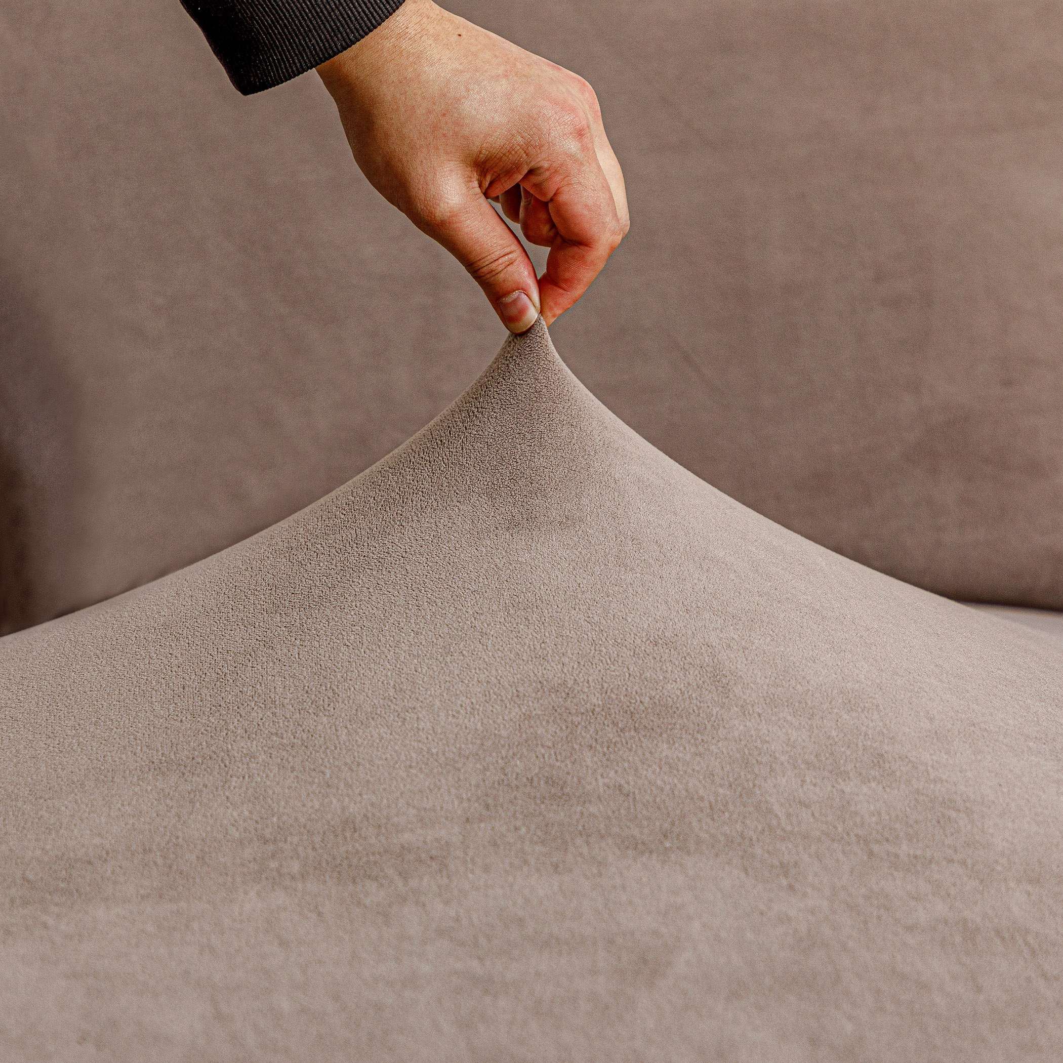 غطاء كنبة ركنية يسار مخملي سادة من فيلورا - 90-100 و 110-135 سم-hbxhomeware-hbxdecorandfurnishings-image-6
