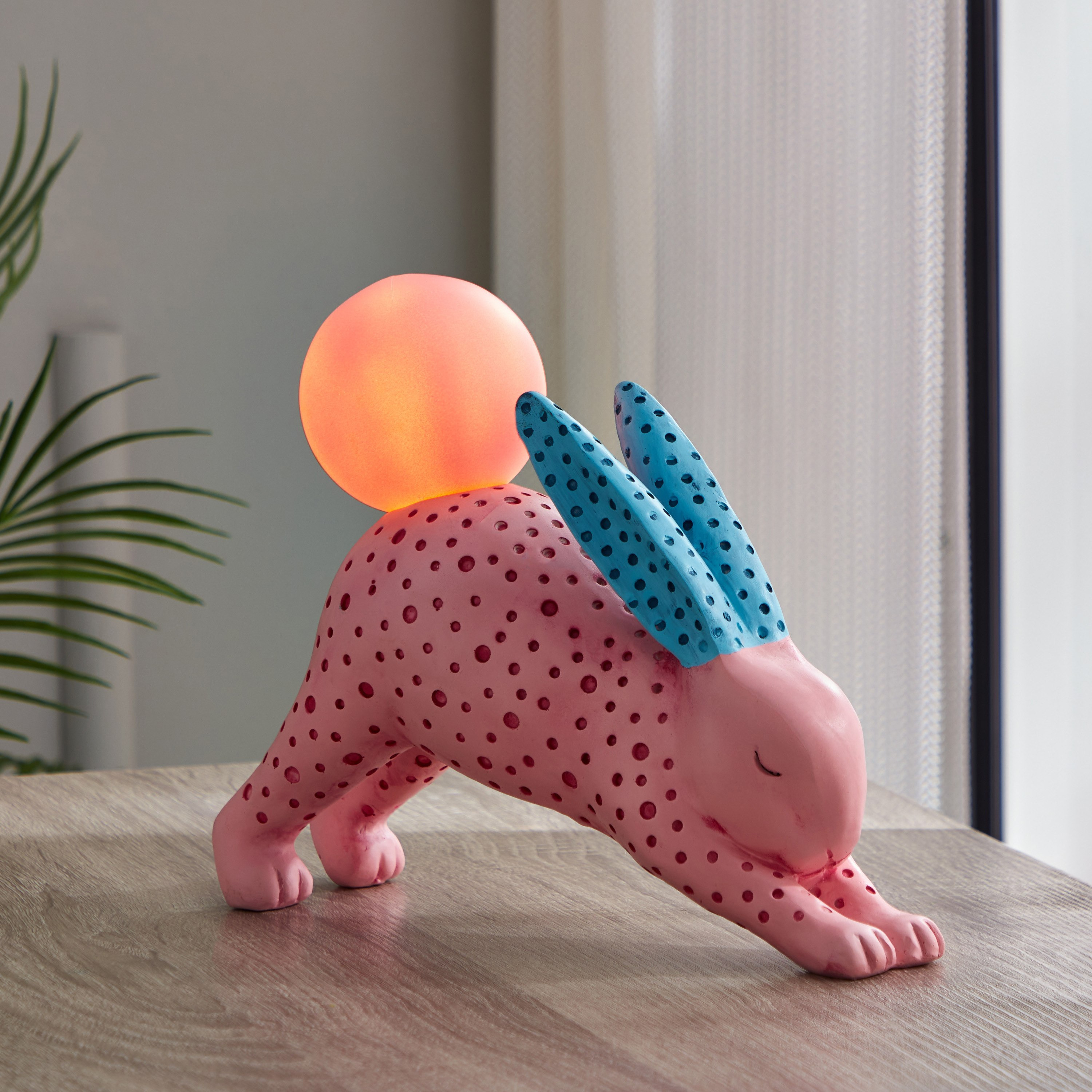 إضاءة ديكور أل إي دي راتنج على شكل أرنب - 18.4x11.3x26.7 سم-hbxhomeware-lighting-decorativesandstringlights-image-1