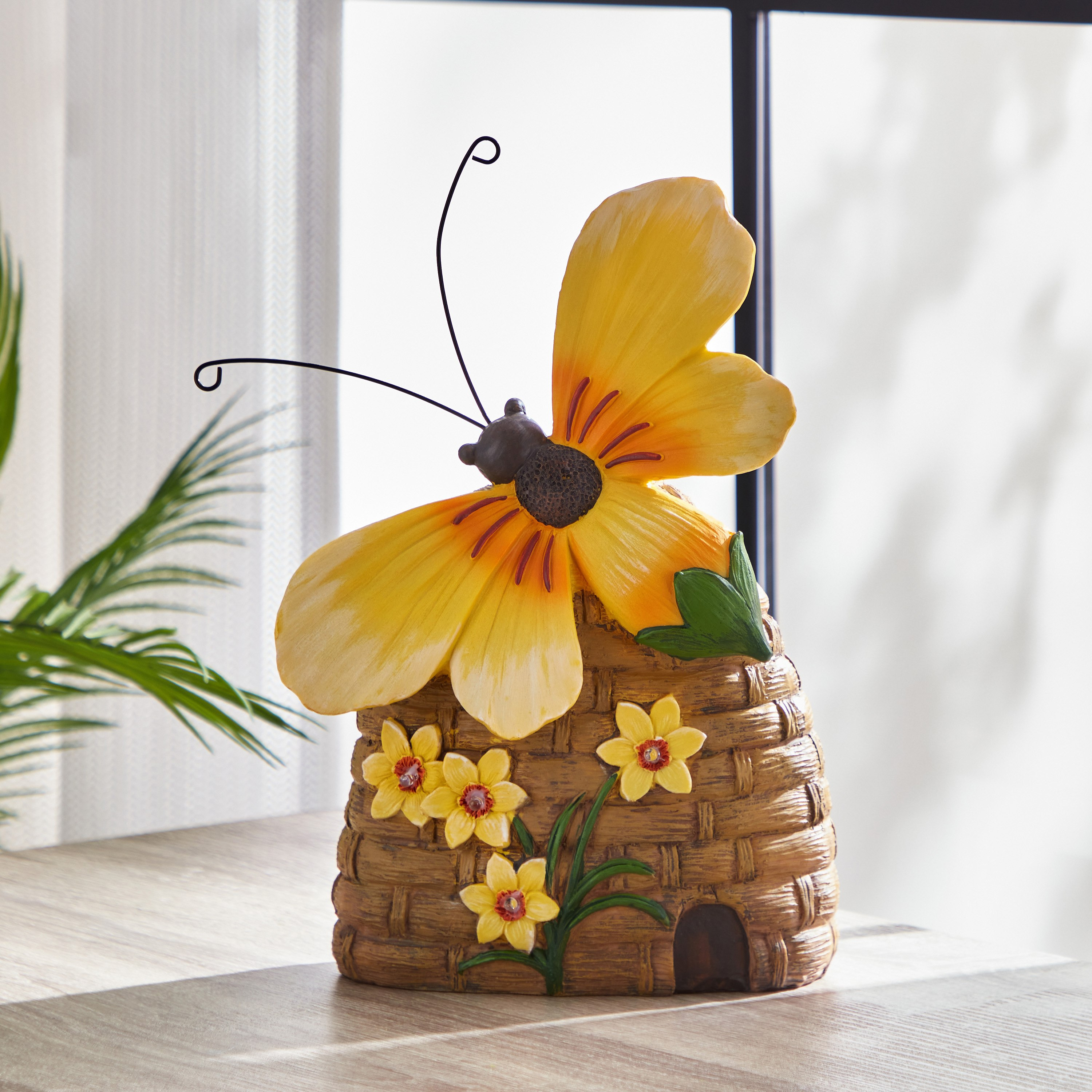Astrail Polyresin Bee on Bamboo Basket - 22x11x31 cm-hbxhomeware-hbxdecorandfurnishings-image-2