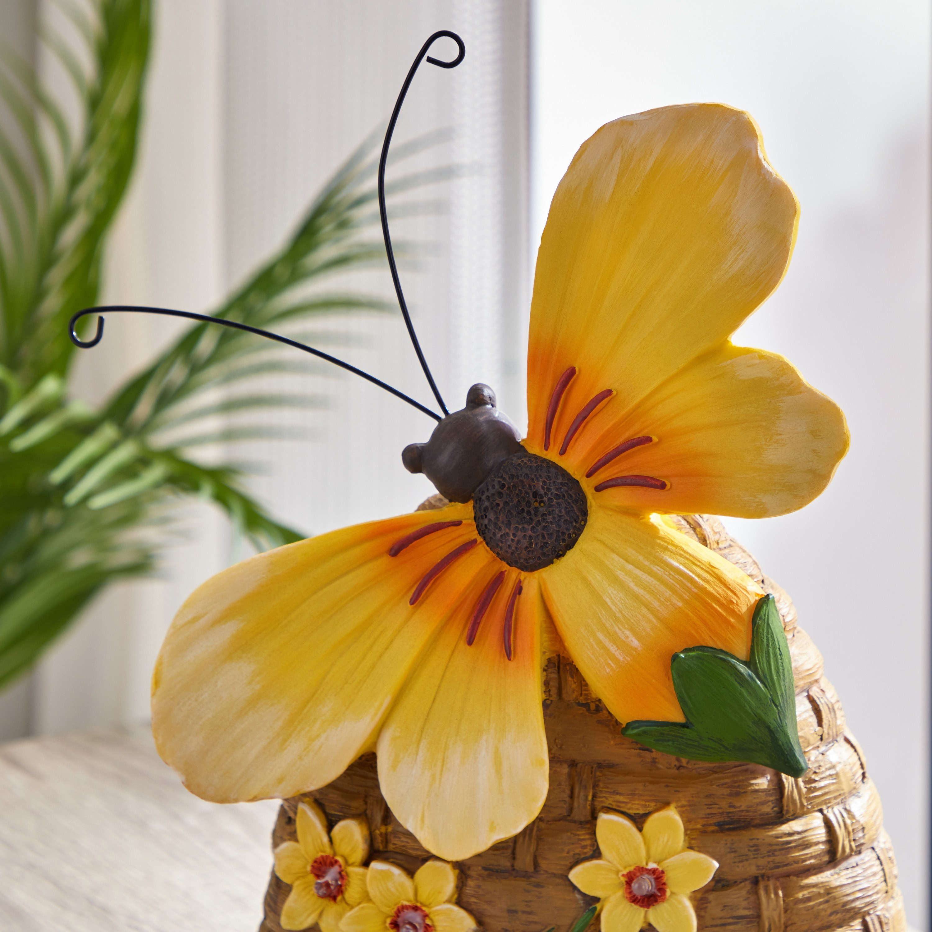 Astrail Polyresin Bee on Bamboo Basket - 22x11x31 cm-hbxhomeware-hbxdecorandfurnishings-image-3
