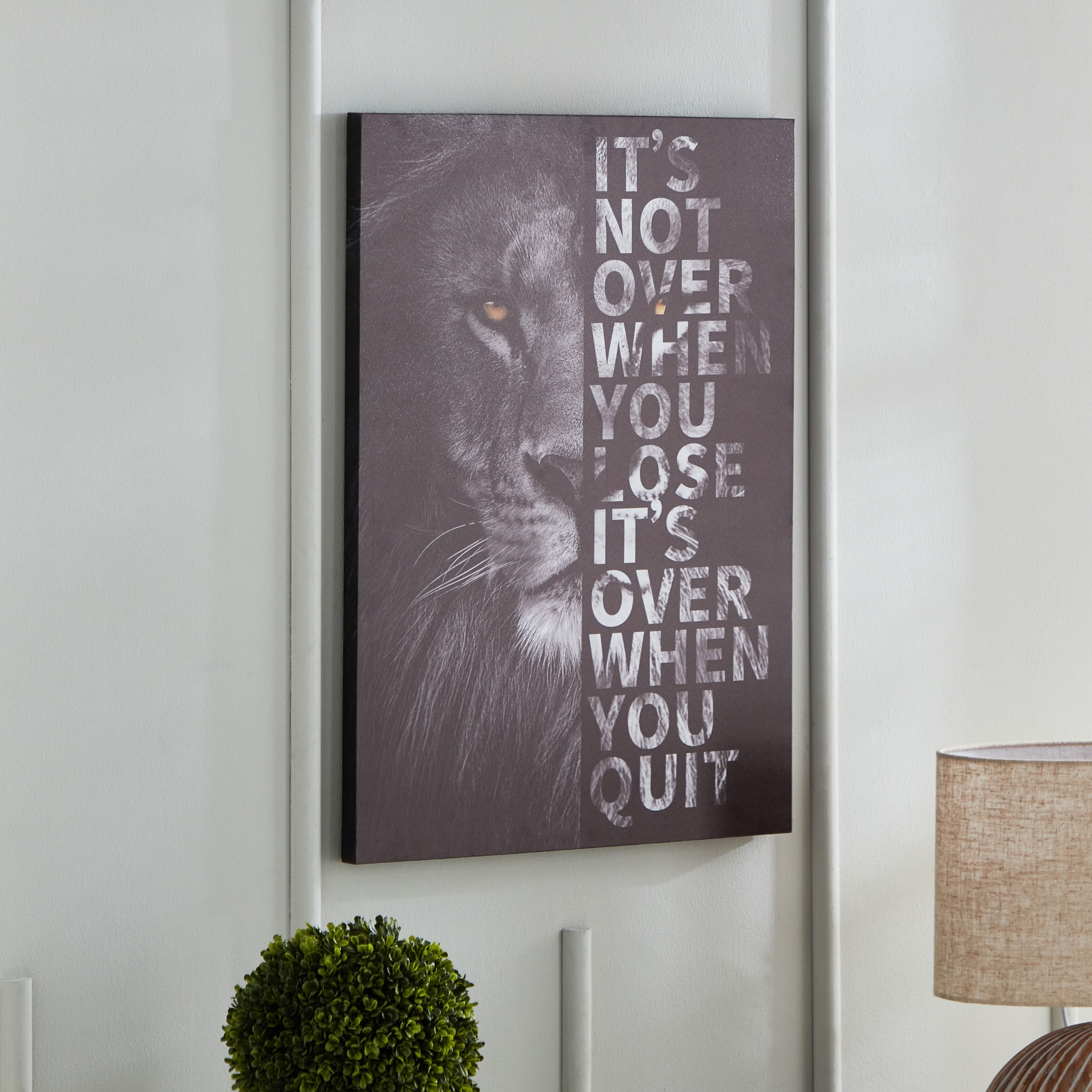 زينة حائط كانفاس بطبعات من أيكا - 50x70x2.5 سم-hbxhomeware-hbxdecorandfurnishings-image-1