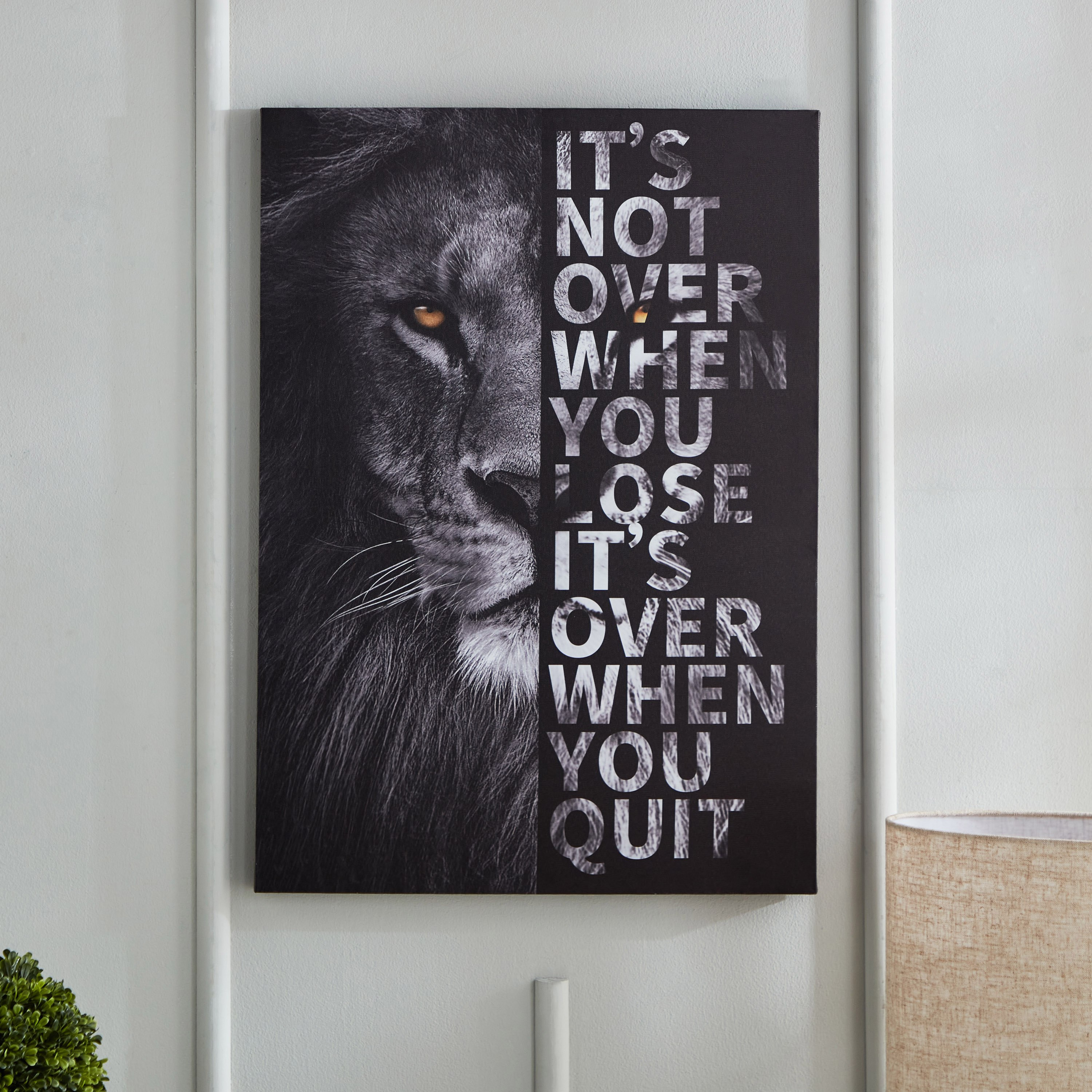 زينة حائط كانفاس بطبعات من أيكا - 50x70x2.5 سم-hbxhomeware-hbxdecorandfurnishings-image-2