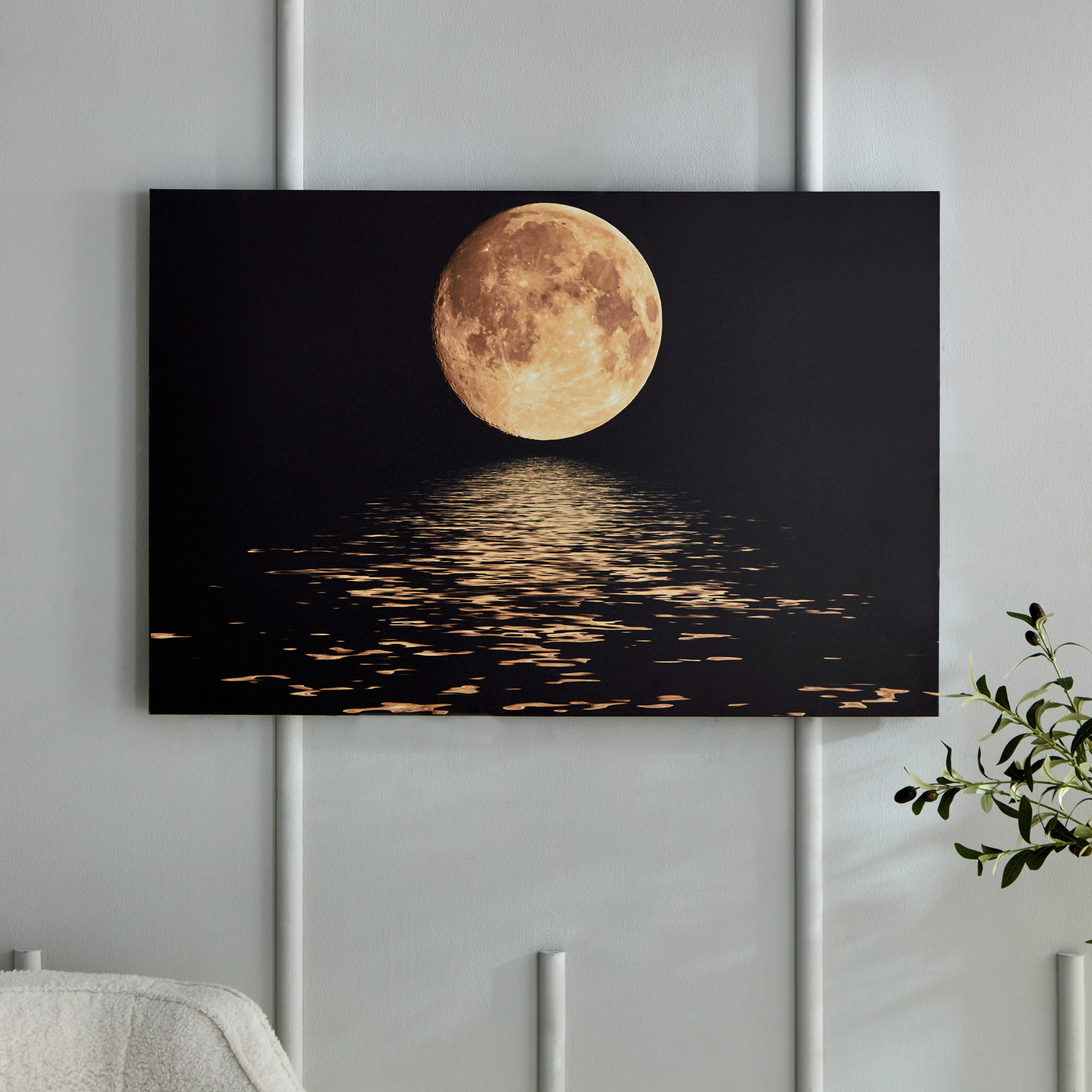 زينة حائط كانفاس مؤطرة بطبعات من أيكا - 60x90x2.5 سم-hbxhomeware-hbxdecorandfurnishings-image-2
