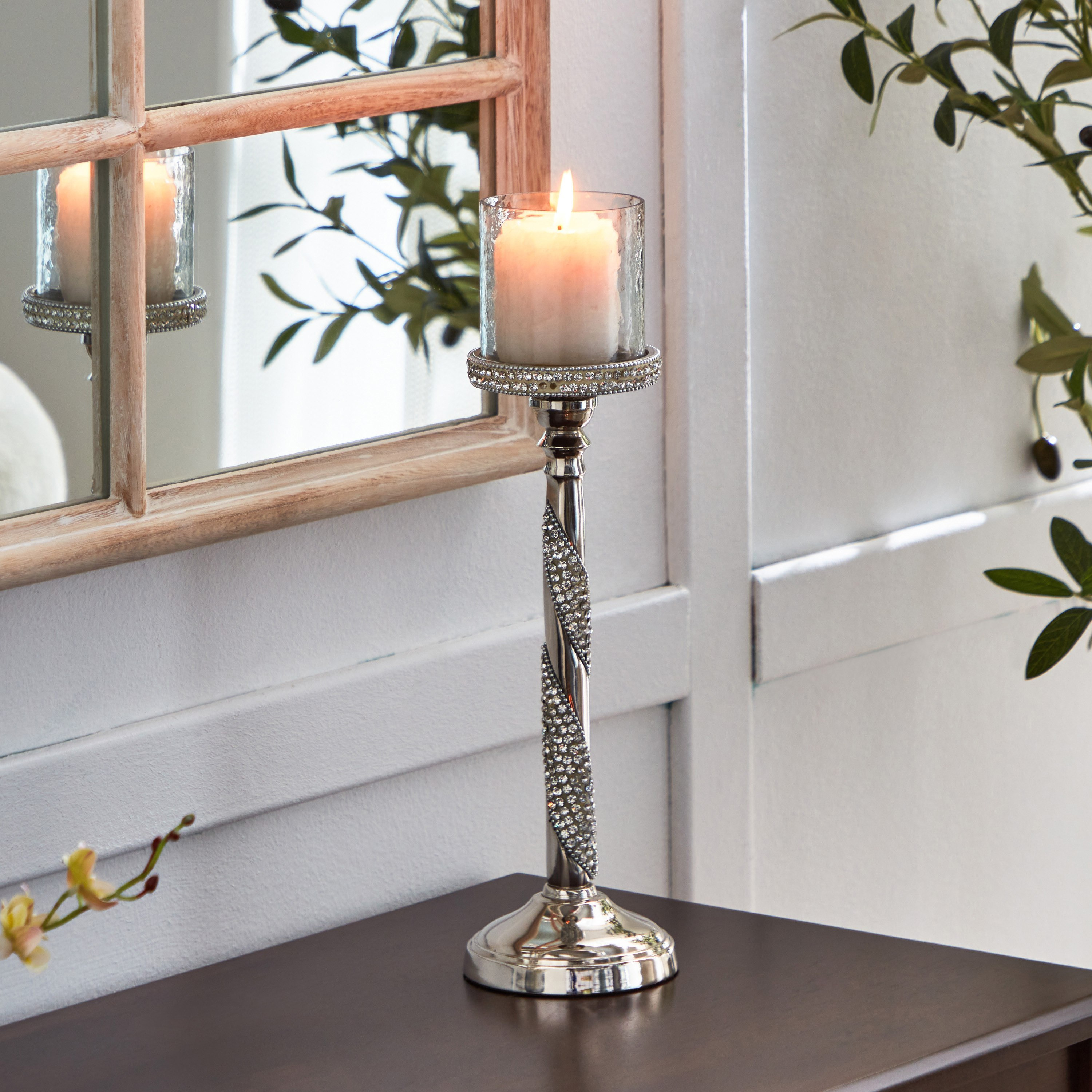 حامل شموع صغيرة ألومنيوم بحجر الراين الفاخر والزجاج من لينتون - 10x10x38 سم-hbxlivingroom-decorandaccessories-candleholders-image-1