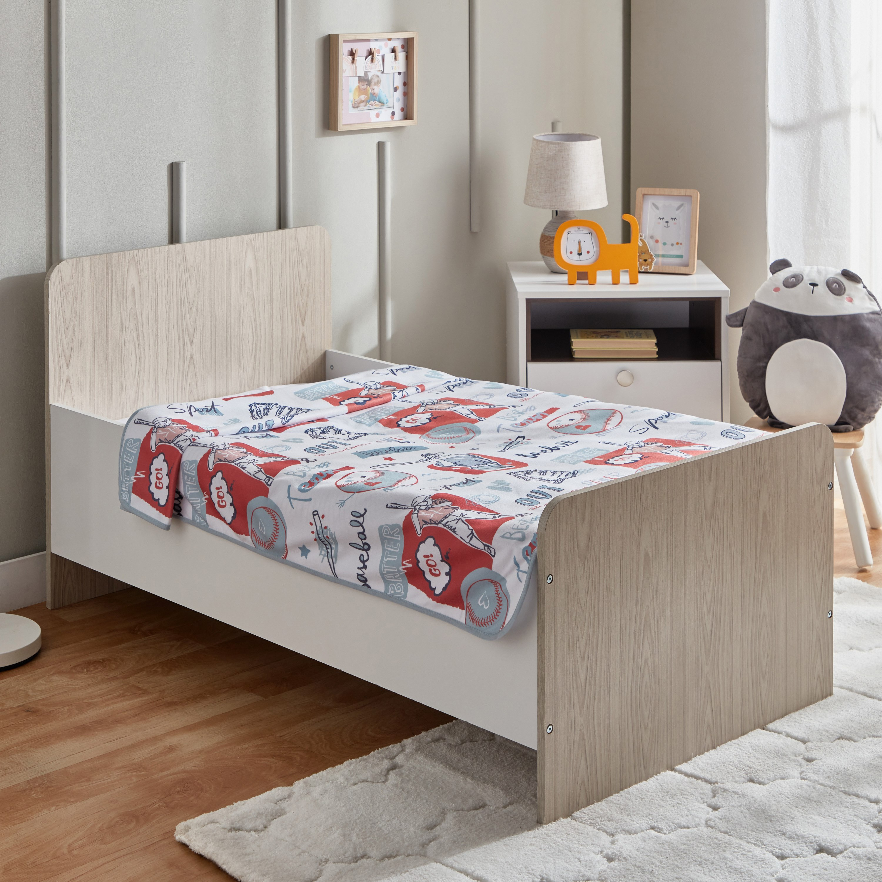 بطانية صوف بولار بطبعات بيسبول مع خيوط بارزة من أركيد - 100x140 سم-hbxhomeware-hbxkidsandyouth-image-1