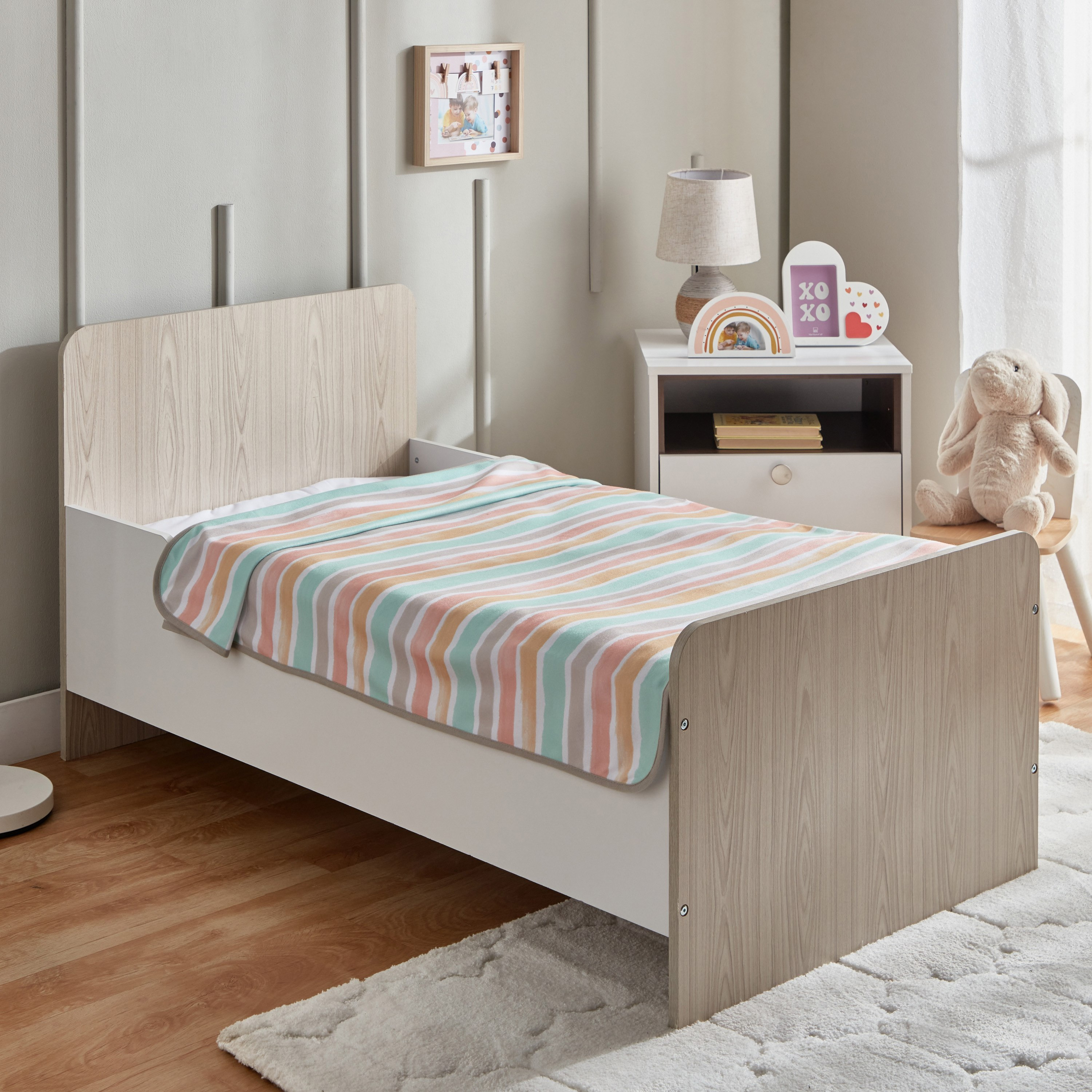 بطانية صوف بولار بطبعات مع حواف من بلايلاند هايف - 100x140 سم-hbxhomeware-hbxkidsandyouth-image-1