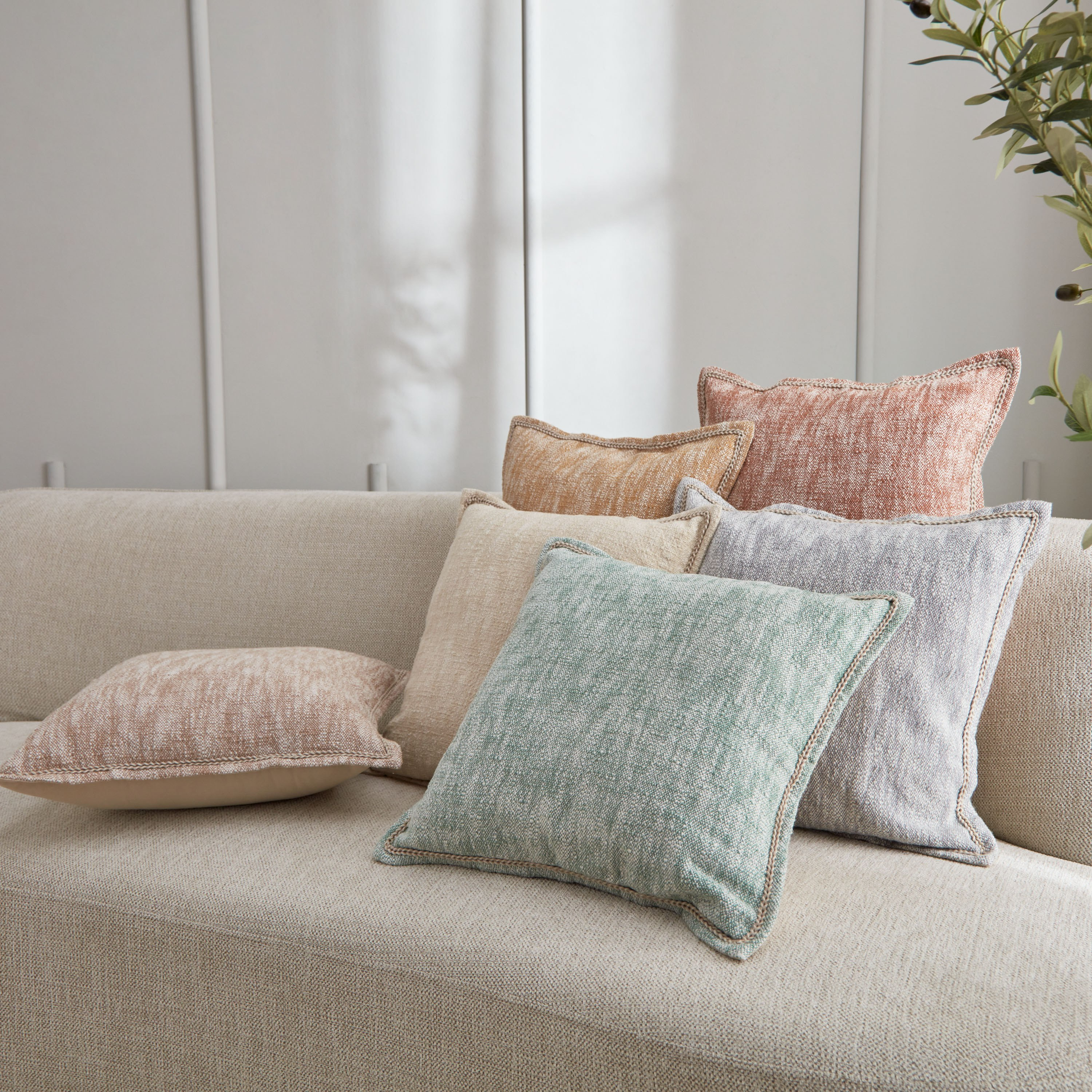 Fresca Woven Cushion Cover with Dori Piping - 45x45 cm-hbxhomeware-cushionsandcovers-cushioncovers-image-5