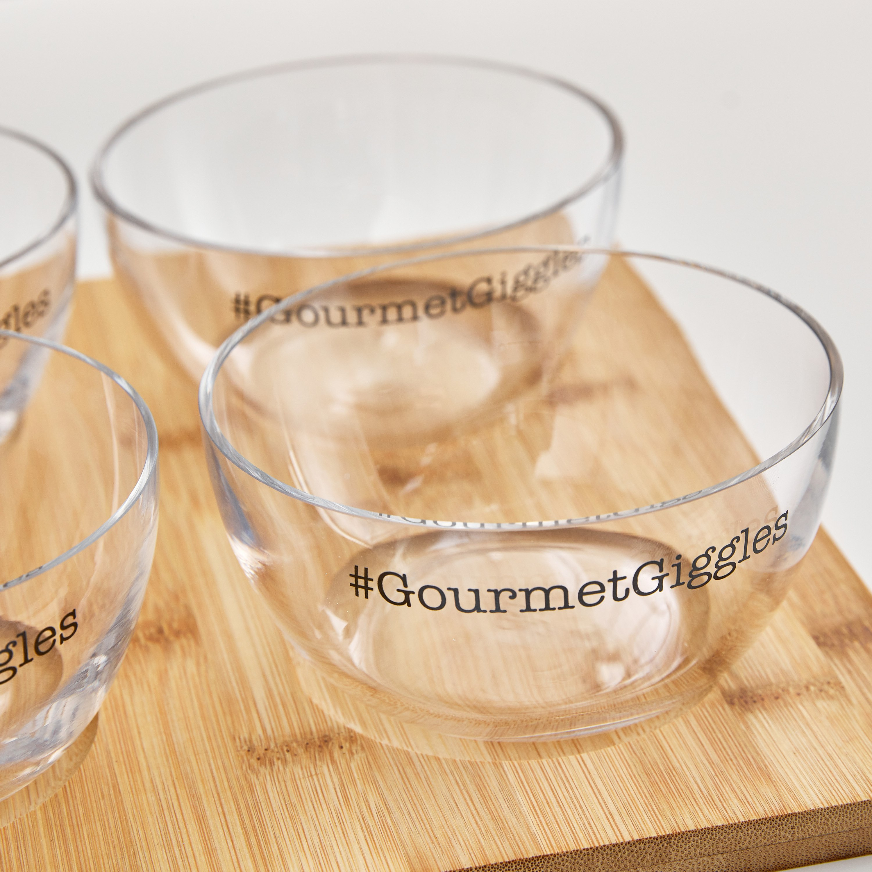 طقم مقبلات 4 أجزاء مع حامل خيزران من أوربان- 24 سم-hbxdecorandfurnishings-tabletop-serveware-image-3