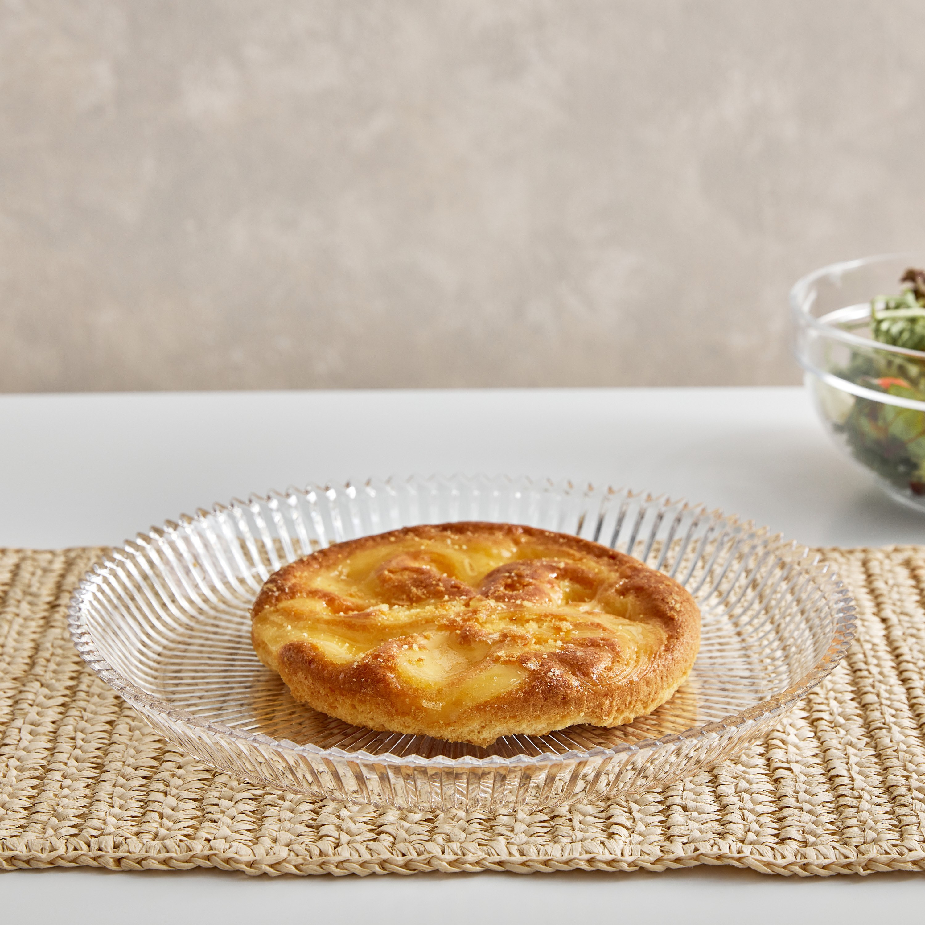 صحن كيك من كريستا - 30 سم-hbxdecorandfurnishings-tabletop-serveware-image-1