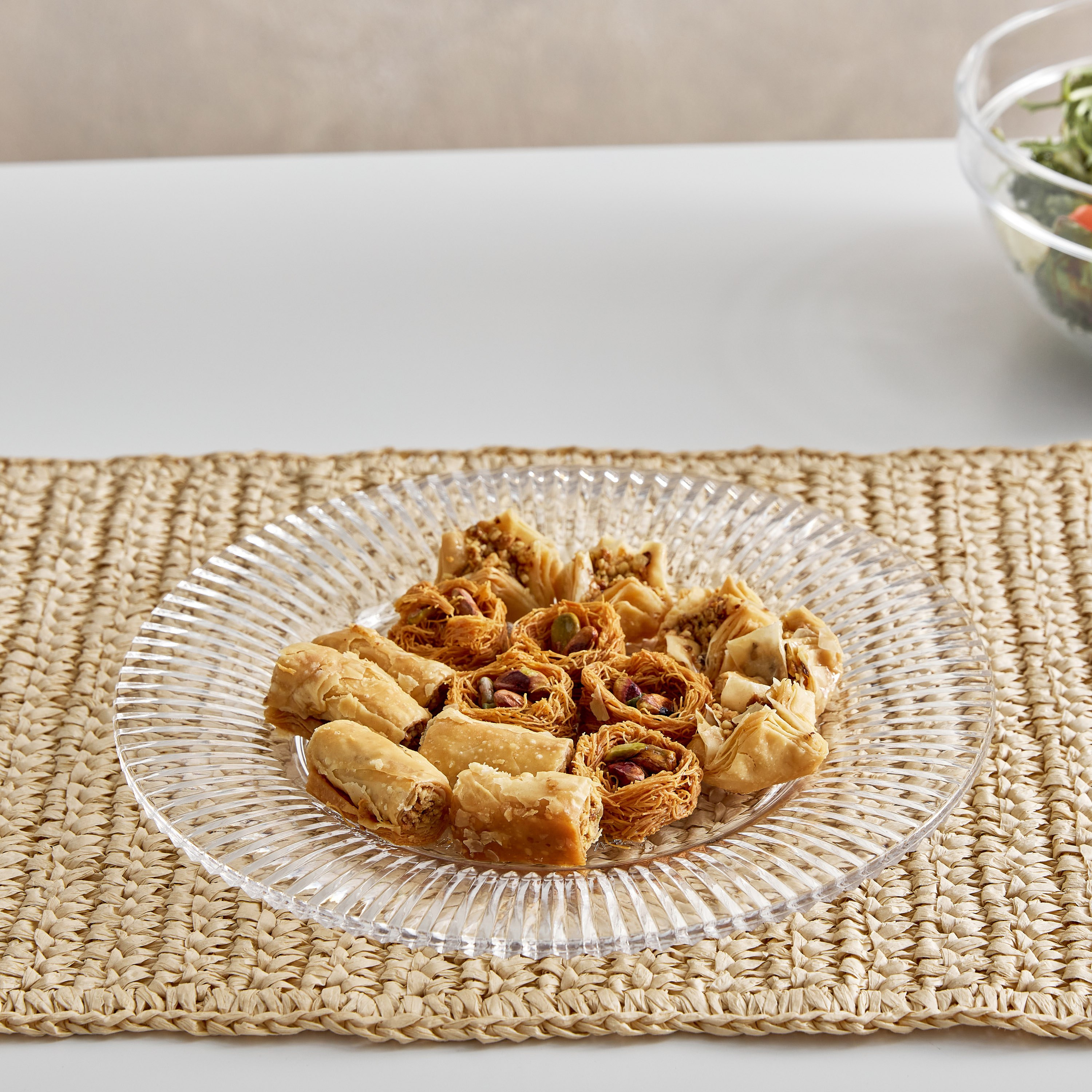 صحن أكريليك من ستار - 25 سم-hbxdecorandfurnishings-tabletop-crockery-image-1