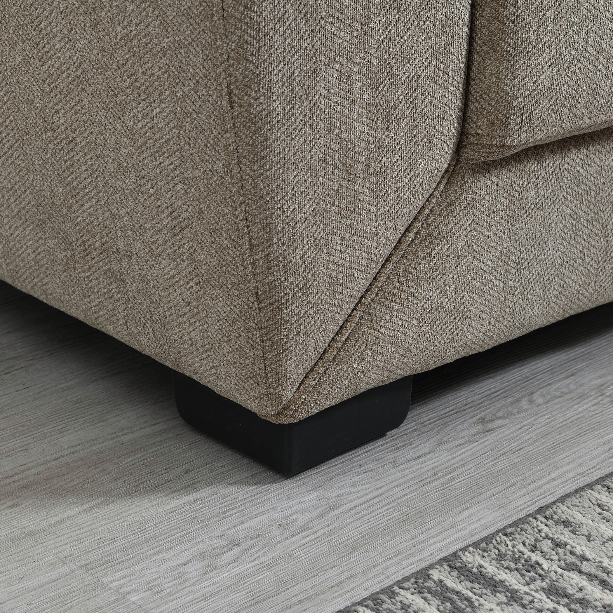 كنبة قماش 3 مقاعد من ليوناردو-hbxlivingroom-sofasandarmchairs-sofas-image-7