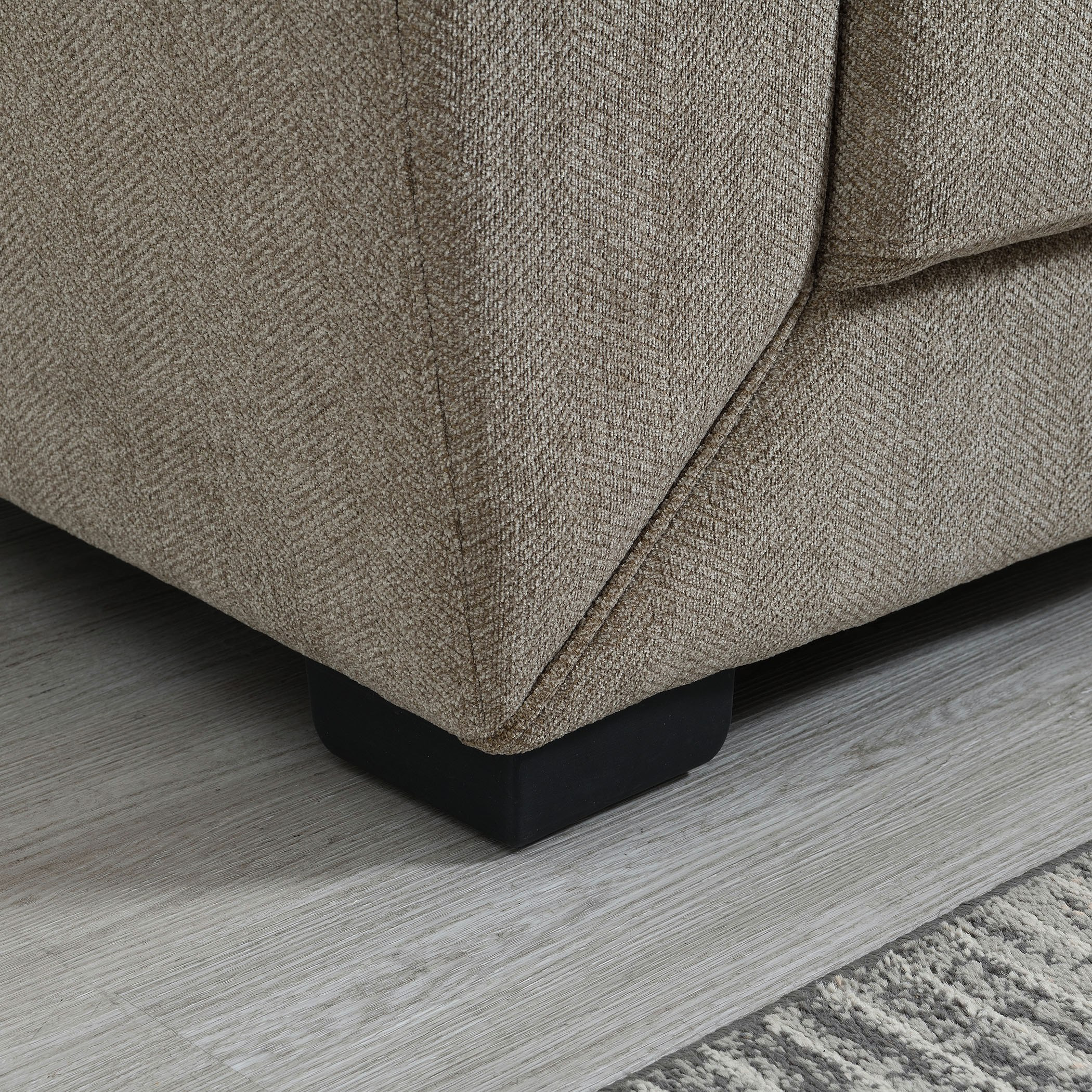 كنبة قماش مقعدين من ليوناردو-hbxlivingroom-sofasandarmchairs-sofas-image-4