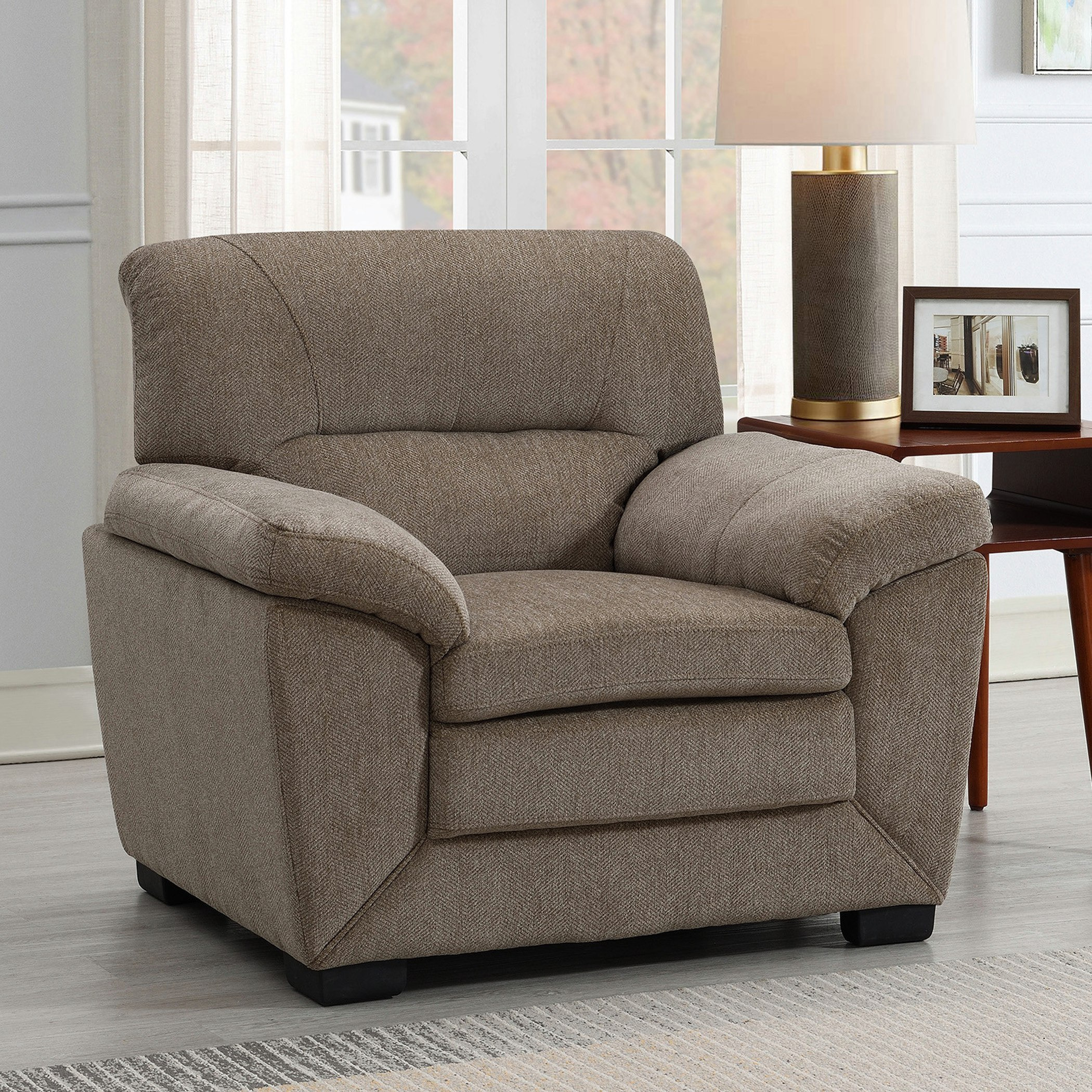 كنبة فردية قماش بمساند ذراعين من ليوناردو-hbxlivingroom-sofasandarmchairs-sofas-image-2