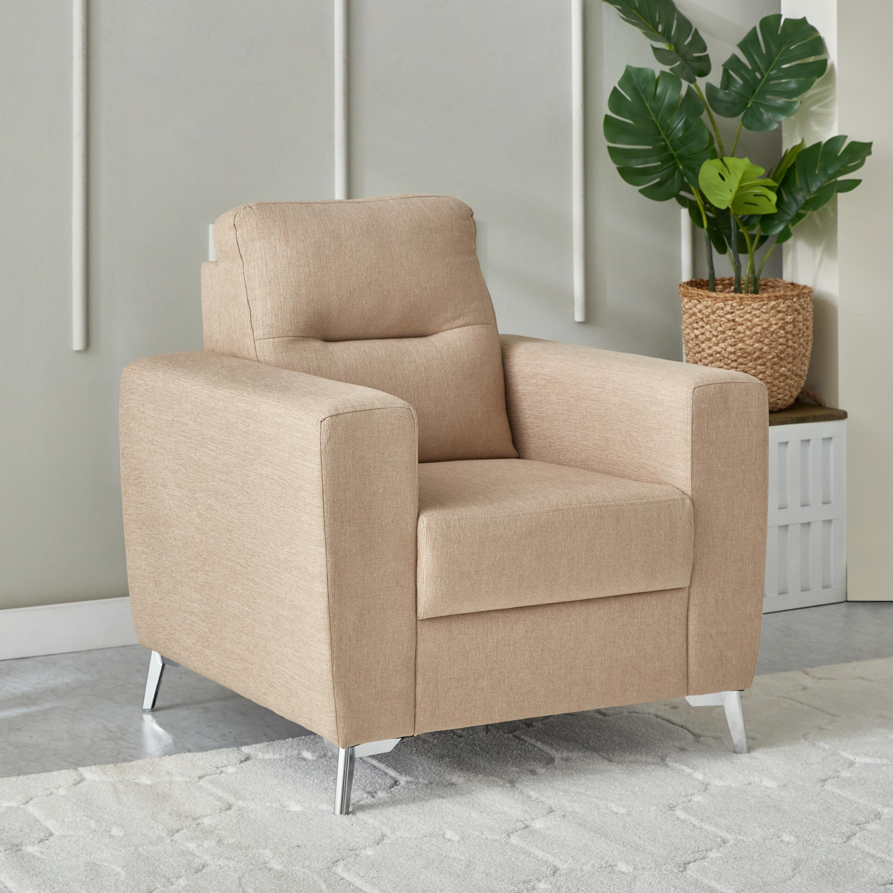 كرسي قماش بمساند ذراعين من ستاسيا-hbxlivingroom-sofasandarmchairs-sofas-image-1