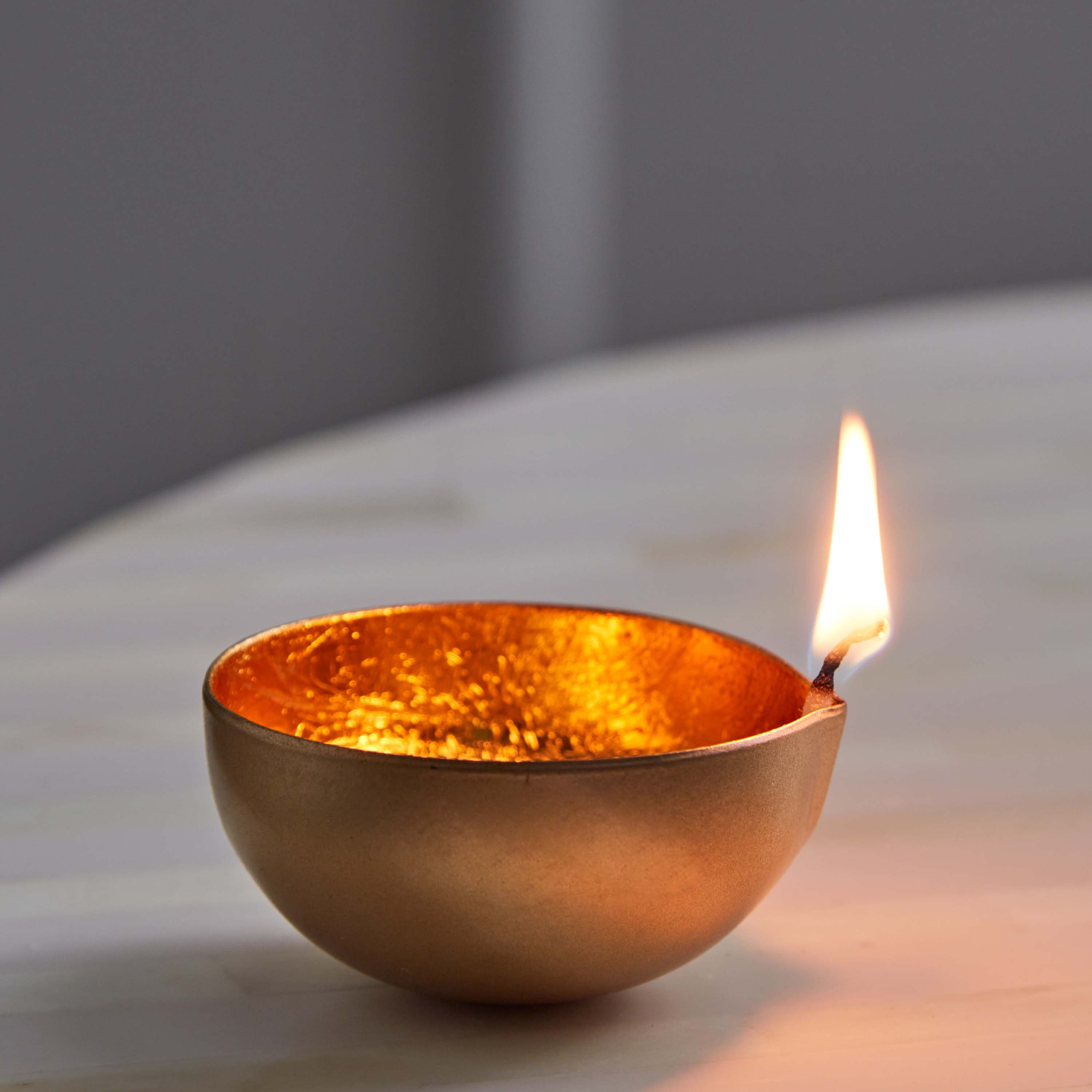 ضياء معدن بفتيل واحد من زوها - 5x5.5x3 سم-hbxlivingroom-decorandaccessories-candleholders-image-1