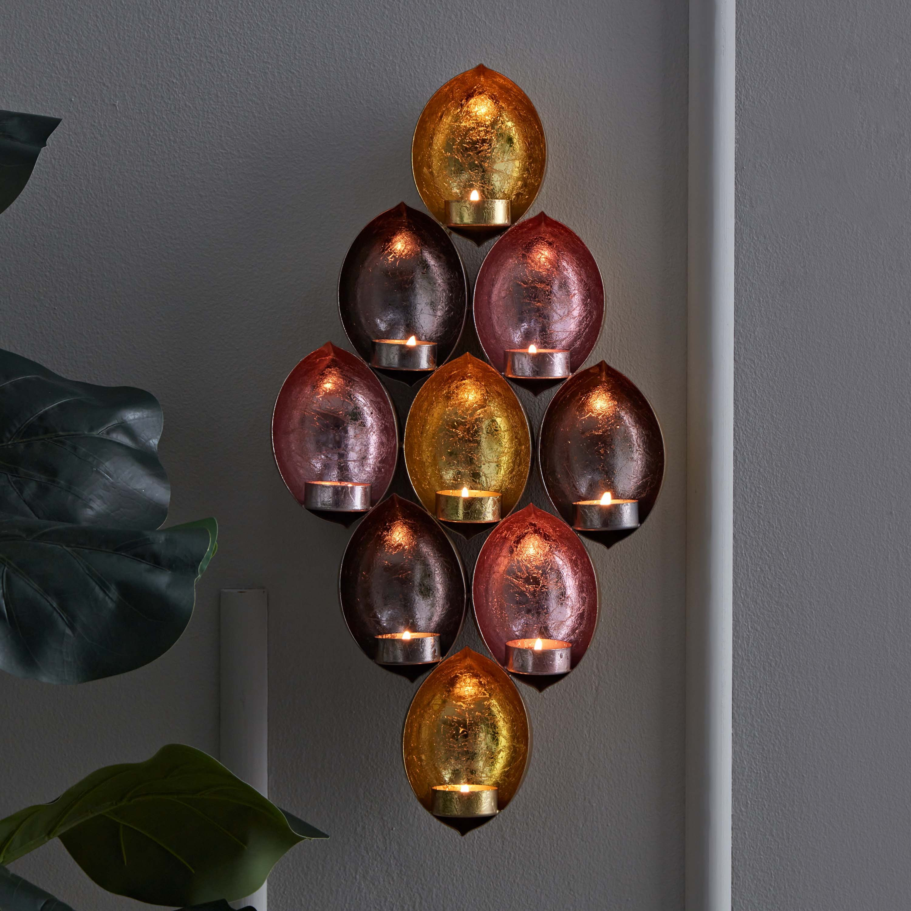 حامل شموع صغيرة معدنية ملونة ثلاثية الأبعاد من زوها - 20x20x3 سم-hbxlivingroom-decorandaccessories-candleholders-image-1