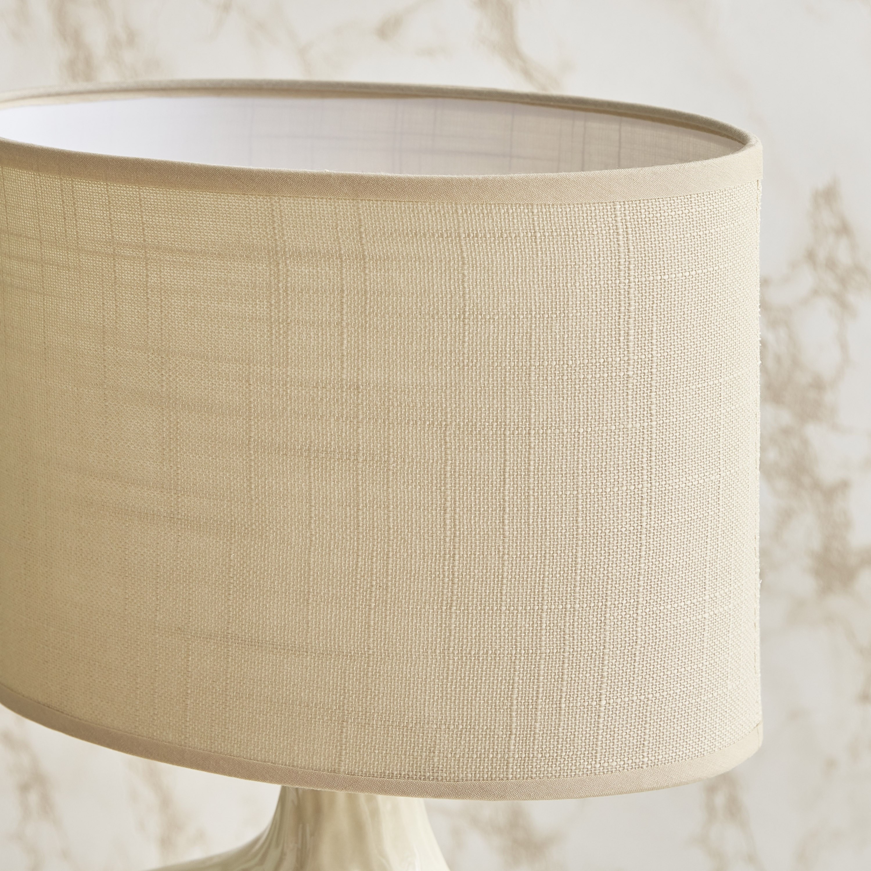 مصباح طاولة سيراميك من أنيا - 25x15x33 سم-hbxlivingroom-lighting-tablelamps-image-3