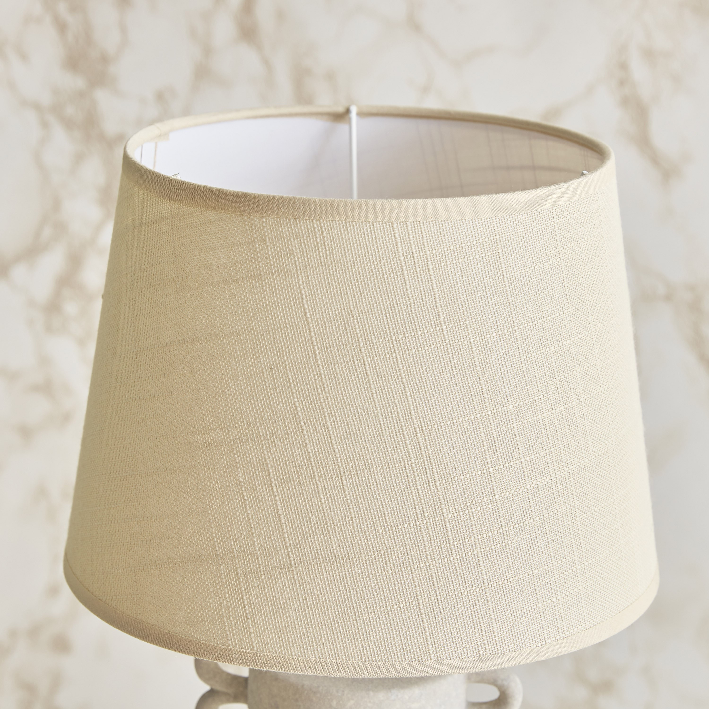 مصباح طاولة سيراميك من أنيا - 23x23x37 سم-hbxlivingroom-lighting-tablelamps-image-3