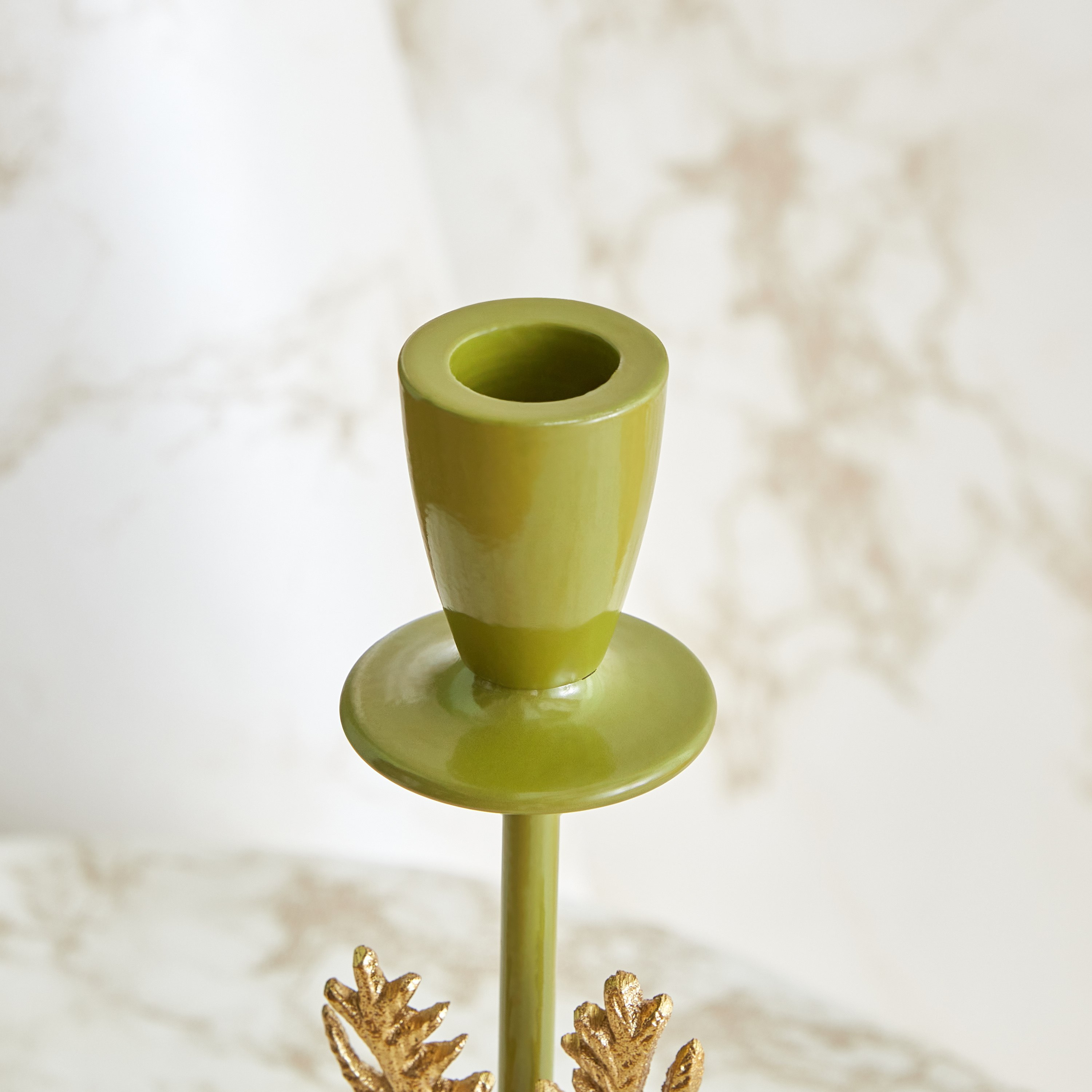 حامل شموع معدن برأس رنّة ألومنيوم من توفا - 9x9x25 سم-hbxlivingroom-decorandaccessories-candleholders-image-3
