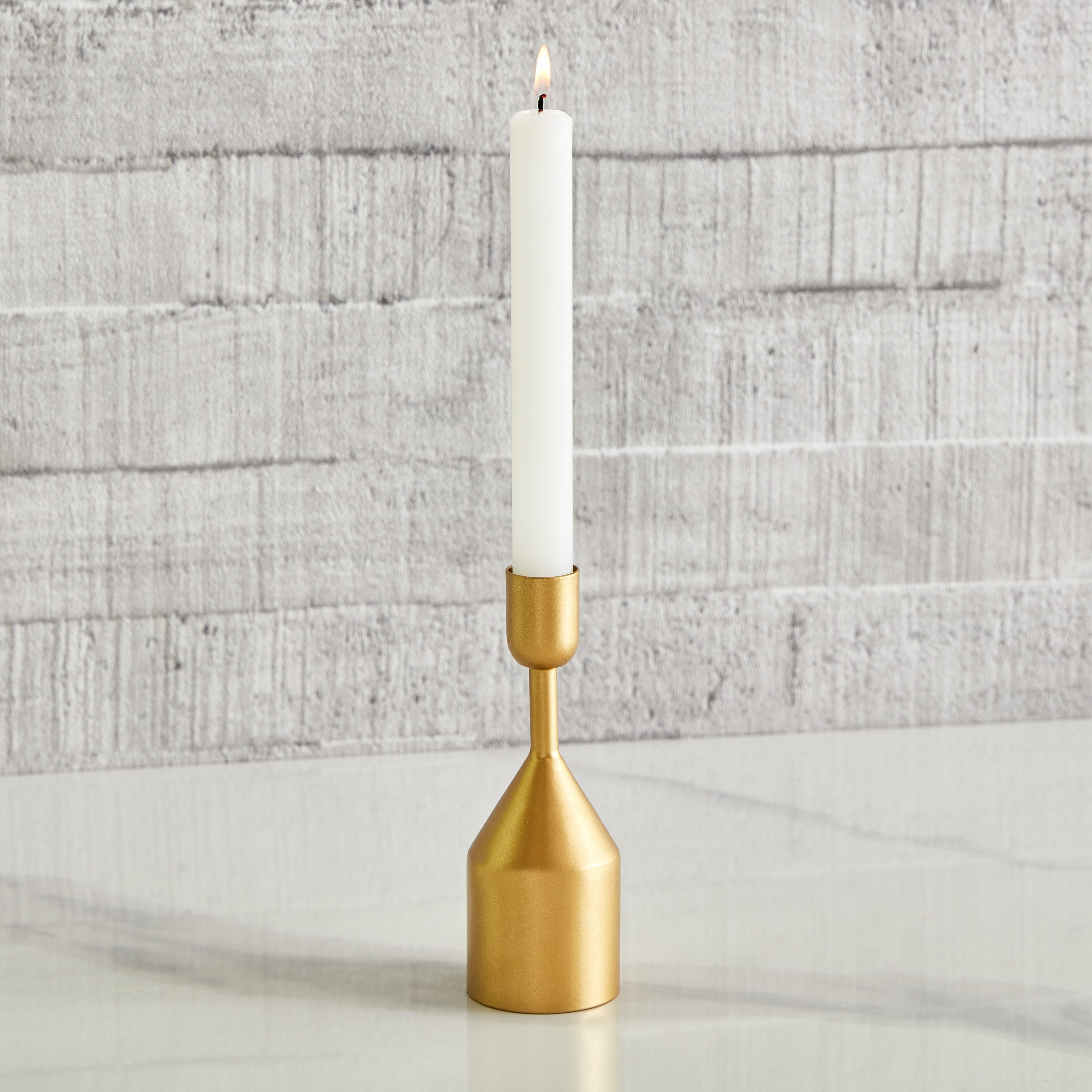 حامل شموع رفيع معدن من توفا - 5x5x14.5 سم-hbxlivingroom-decorandaccessories-candleholders-image-1