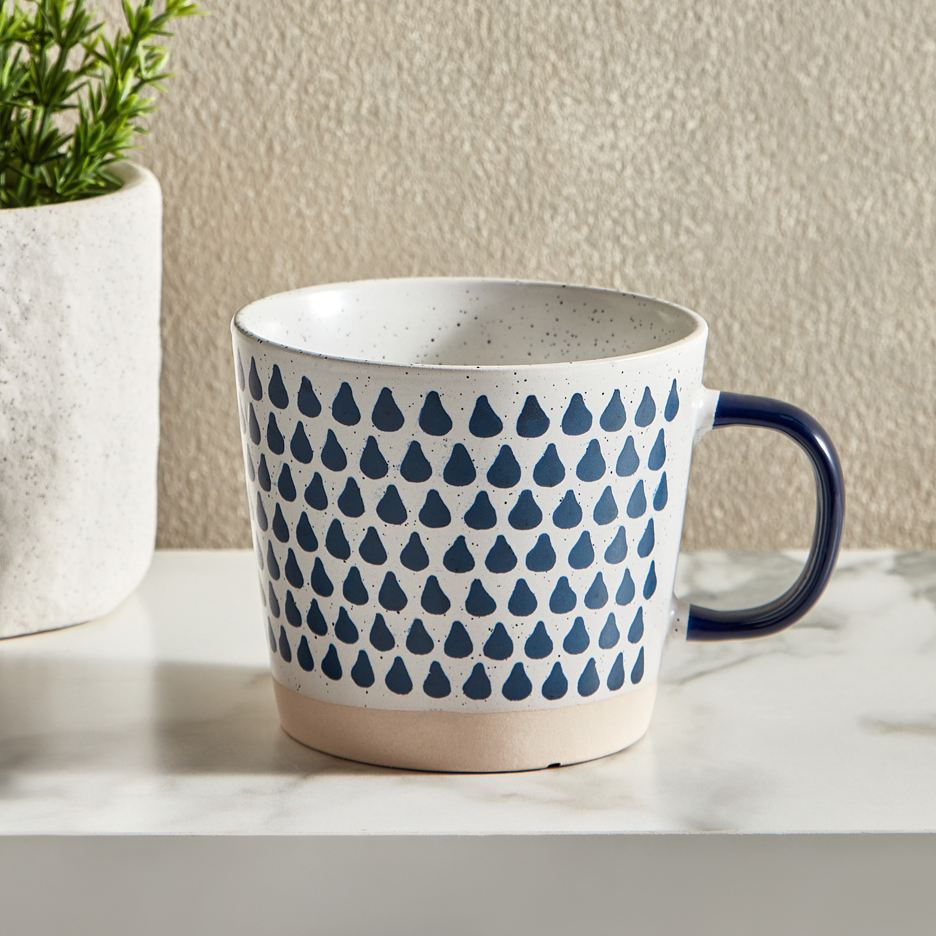 مج منقط من جالكسيا- 350 مل-hbxhomeware-hbxkitchen-image-1