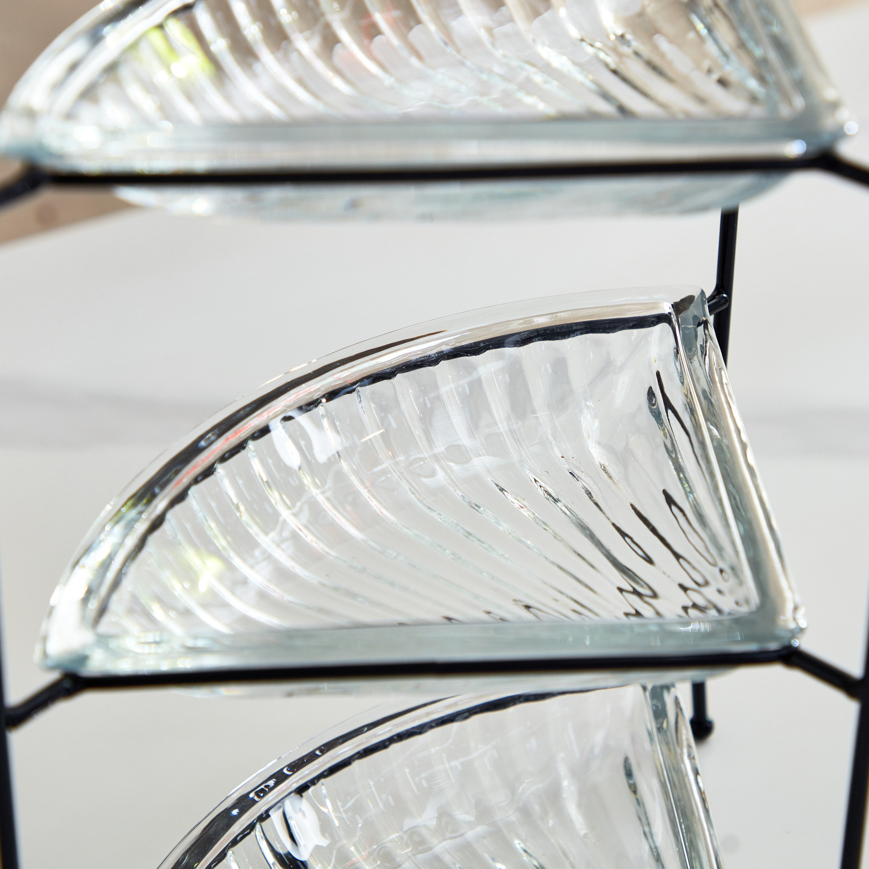 Vintage 4-Piece Glass Serving Tray Set-hbxdecorandfurnishings-tabletop-serveware-image-3