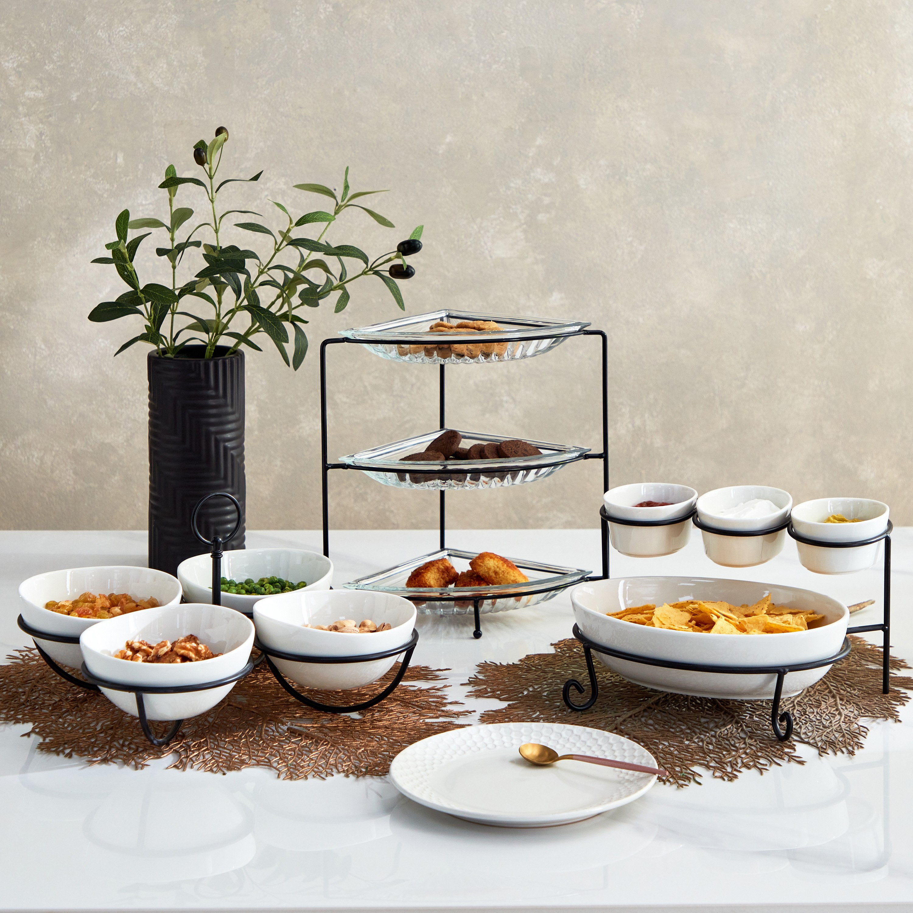 Vintage 4-Piece Glass Serving Tray Set-hbxdecorandfurnishings-tabletop-serveware-image-4