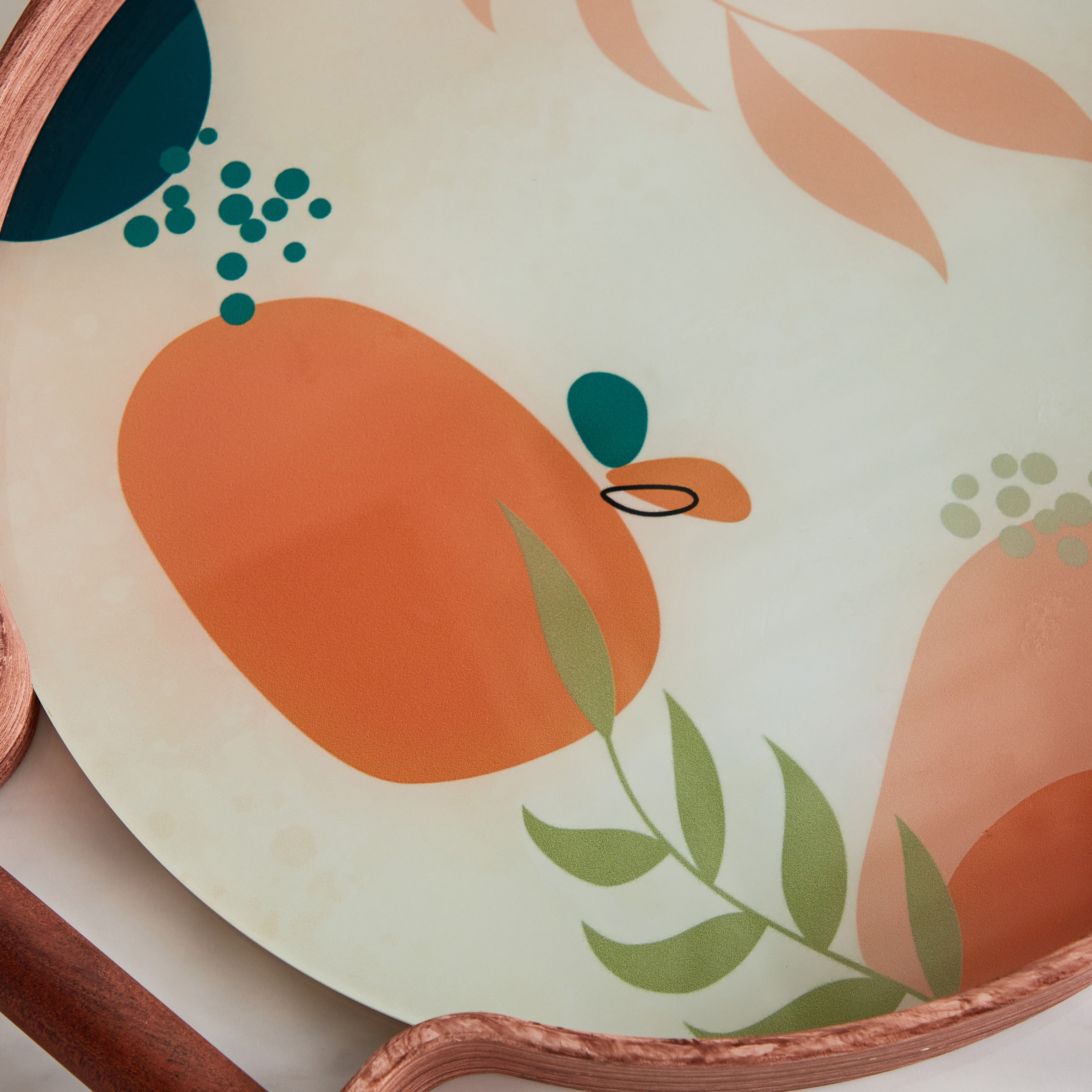صينية زجاجية مستديرة من فيستا - 39 سم-hbxdecorandfurnishings-tabletop-serveware-image-4