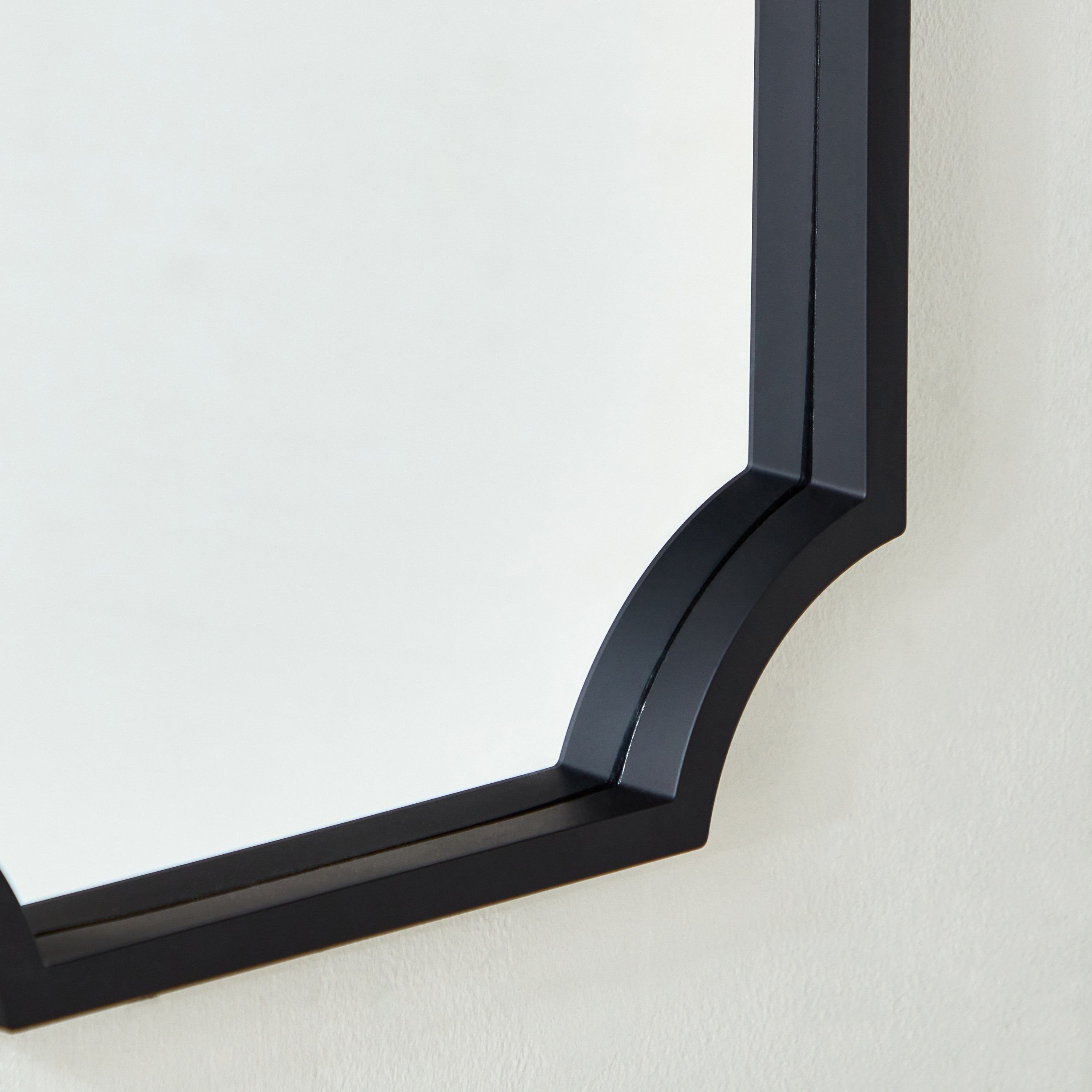 Urus Wall Mirror - 34.6x59.5x2.3 cm-PROMO_HB_AE_B1G1_250925-image-4