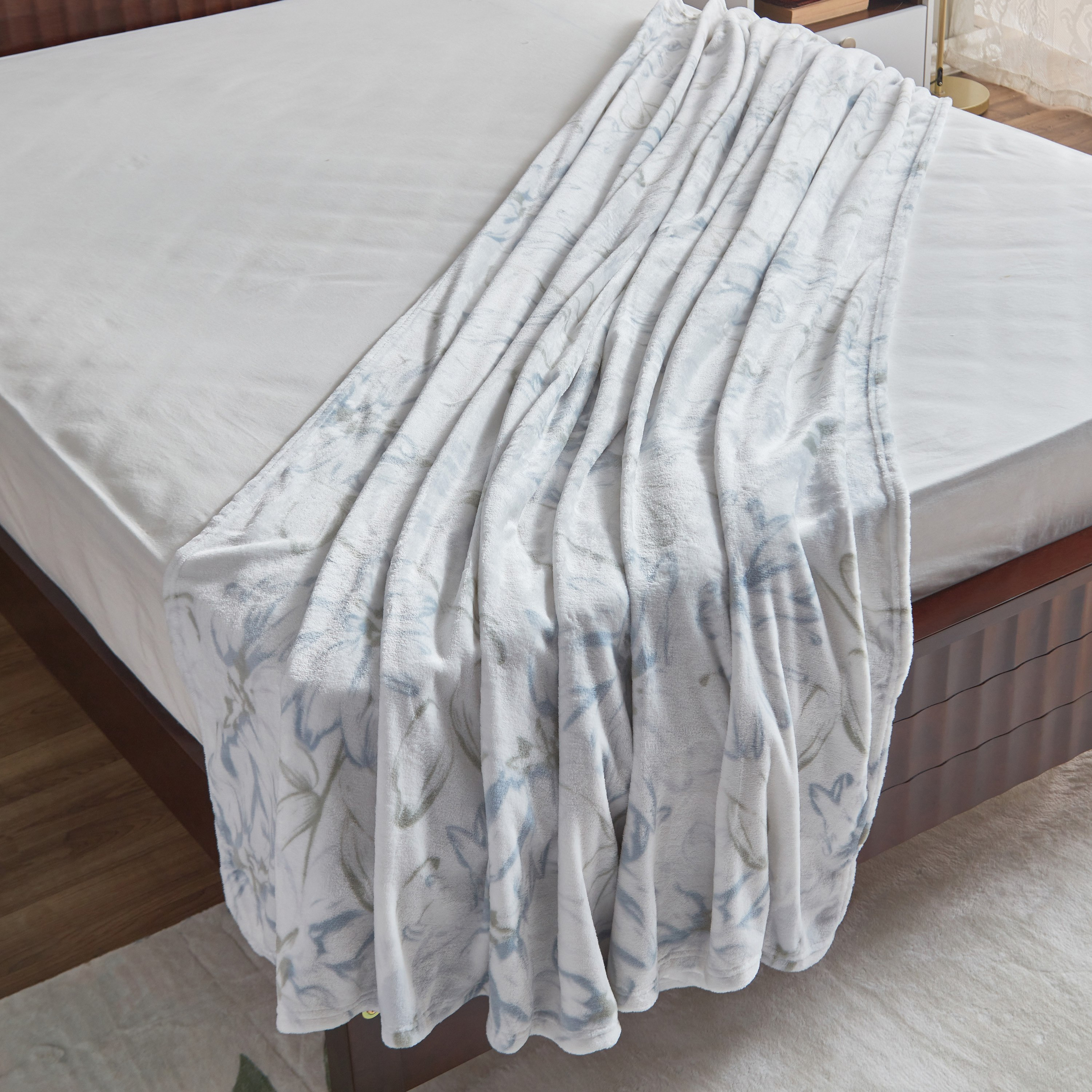 بطانية فلانيل كوين من ماتريكس - 200x220 سم-hbxhomeware-hbxbedroom-image-4