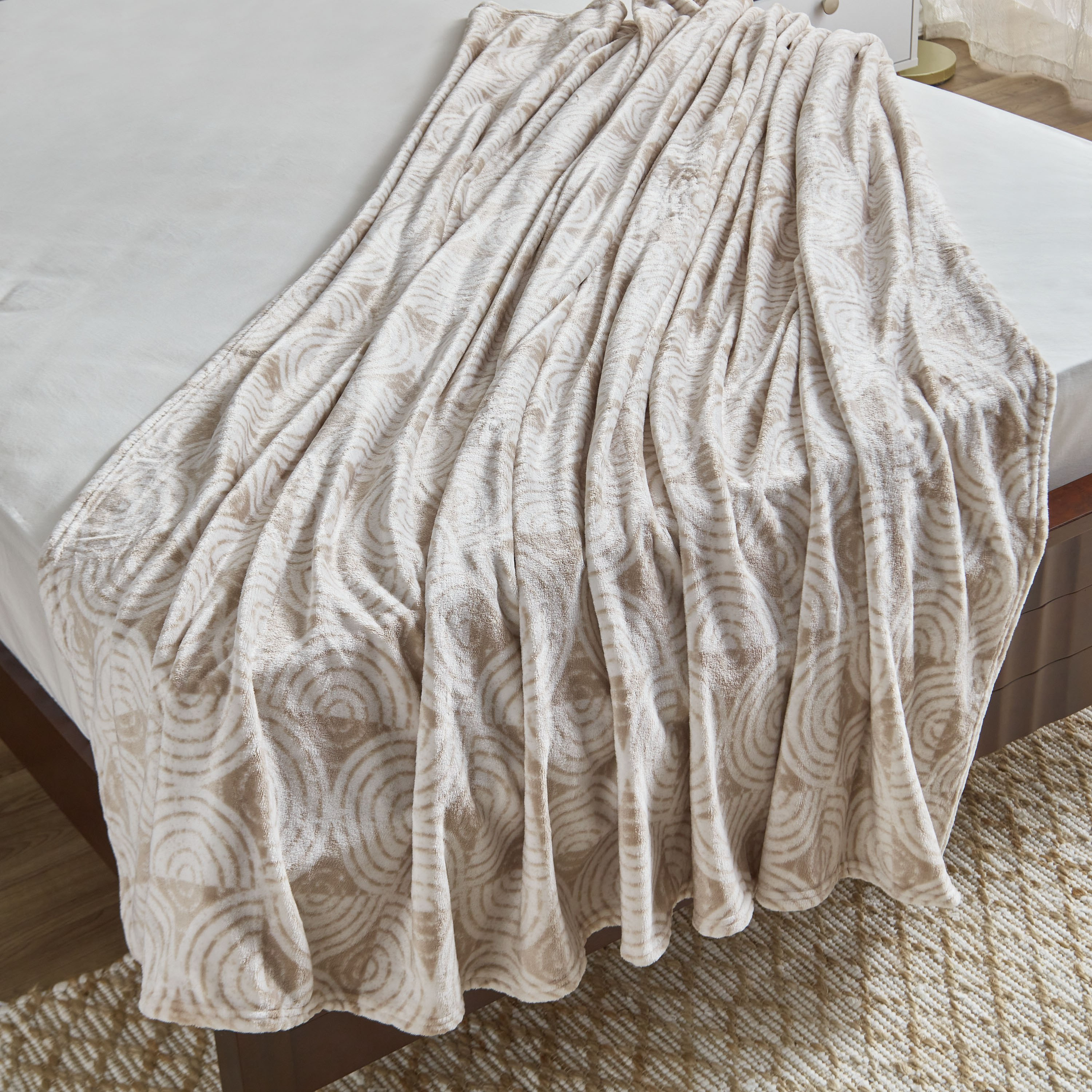 بطانية فلانيل مزدوجة من ماتريكس كين - 140x200 سم-hbxhomeware-hbxbedroom-image-4