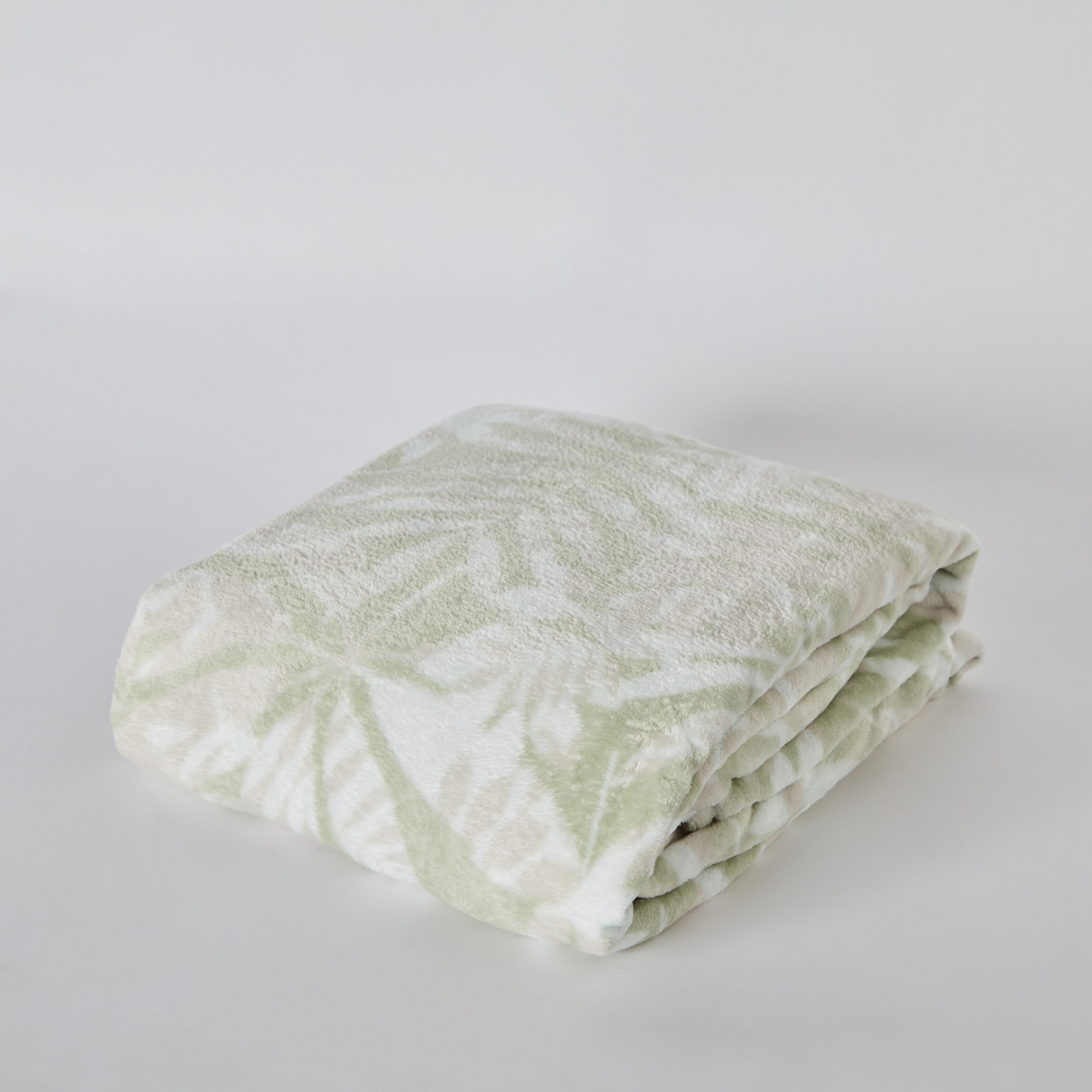 Matrix Rick Flannel Twin Blanket - 140x200 cm-hbxhomeware-hbxbedroom-image-7