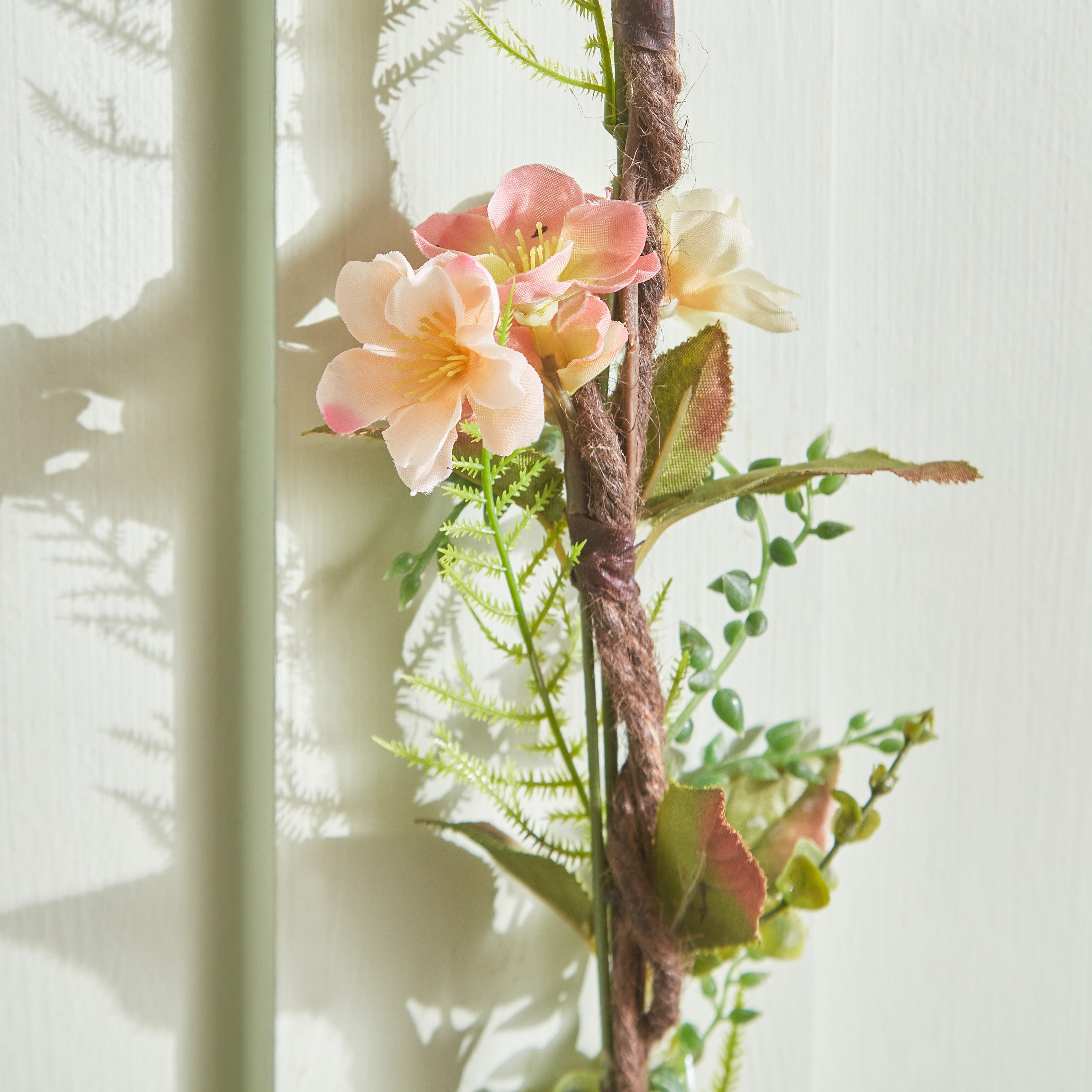 إكليل ديكور بلوسوم من فيونا - 5x5x95 سم-hbxdecorandfurnishings-homeaccessories-artificialflowersandplants-image-2