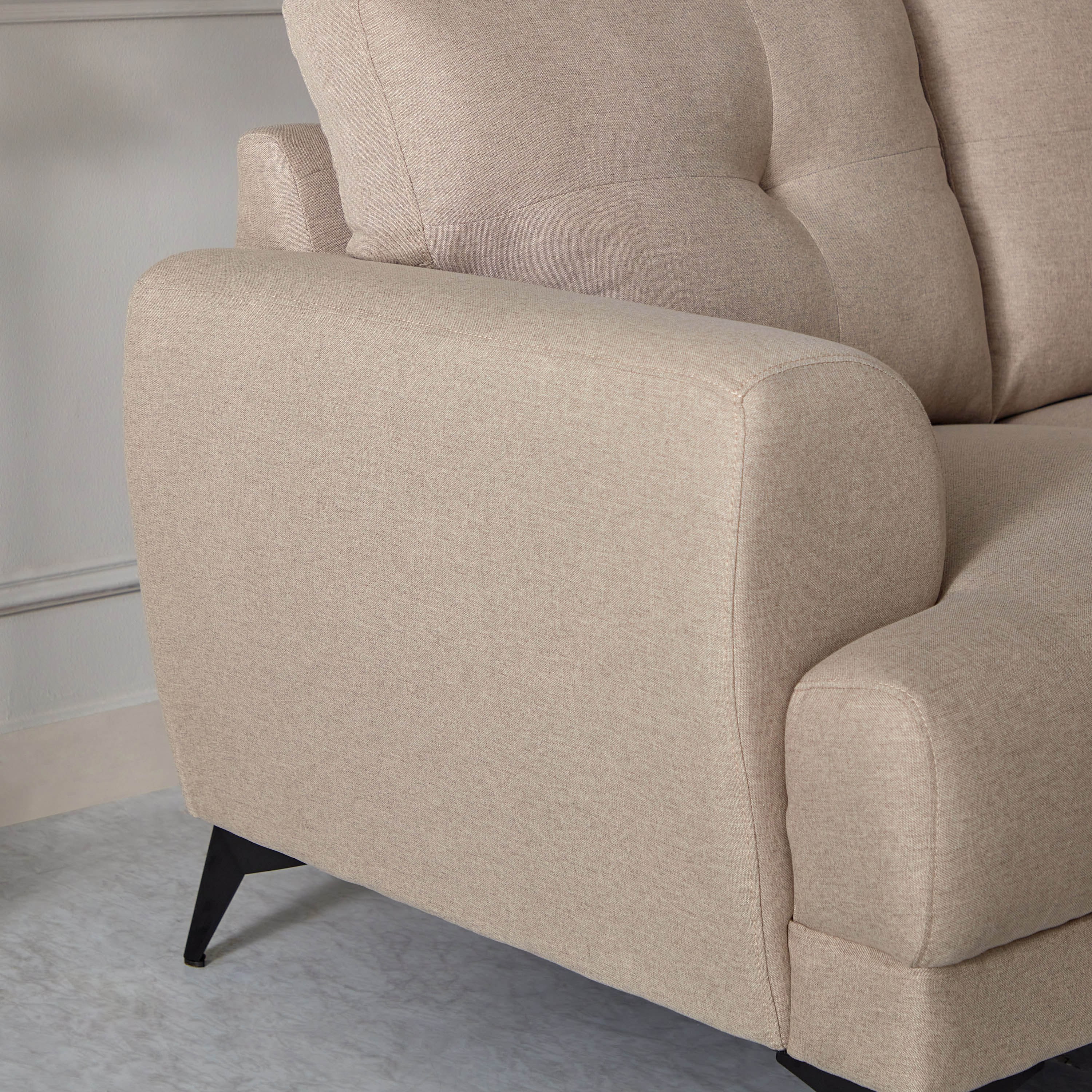 كنبة مقعدين مع وسادتين من إستيلا-hbxlivingroom-sofasandarmchairs-sofas-image-9