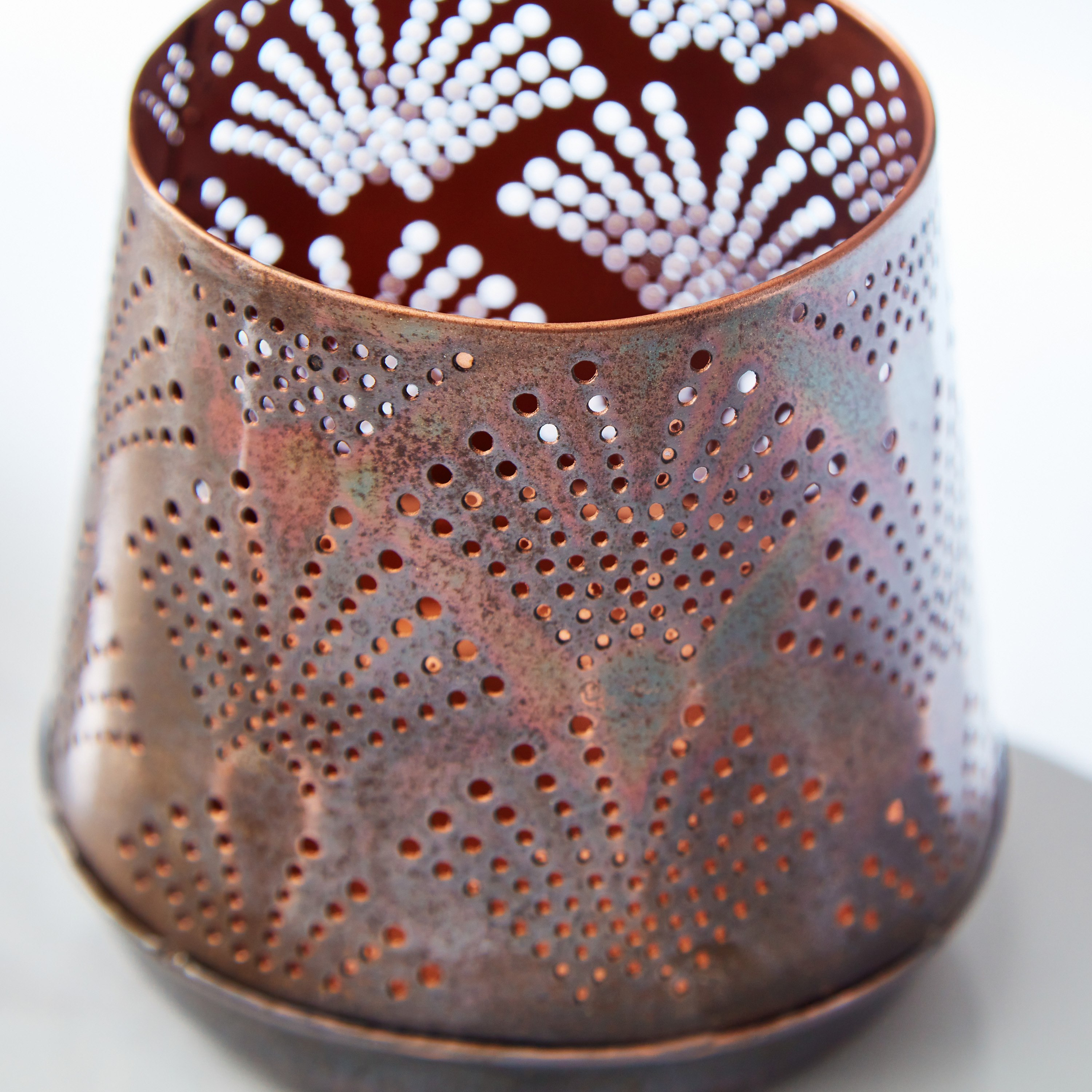 حامل شموع معدني - سبلينديد - 10x10x9 سم-hbxlivingroom-decorandaccessories-candleholders-image-3