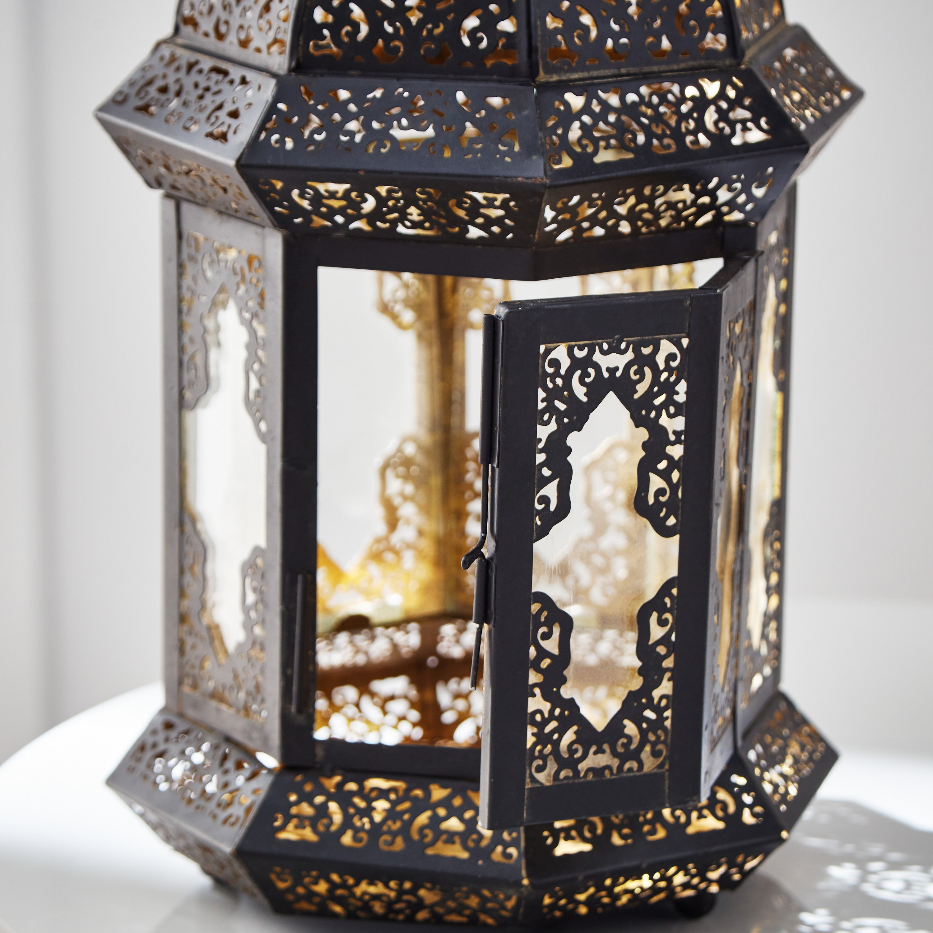 Splendid Metal Lantern - 20x20x42 cm-hbxdecorandfurnishings-homeaccessories-lanterns-image-3