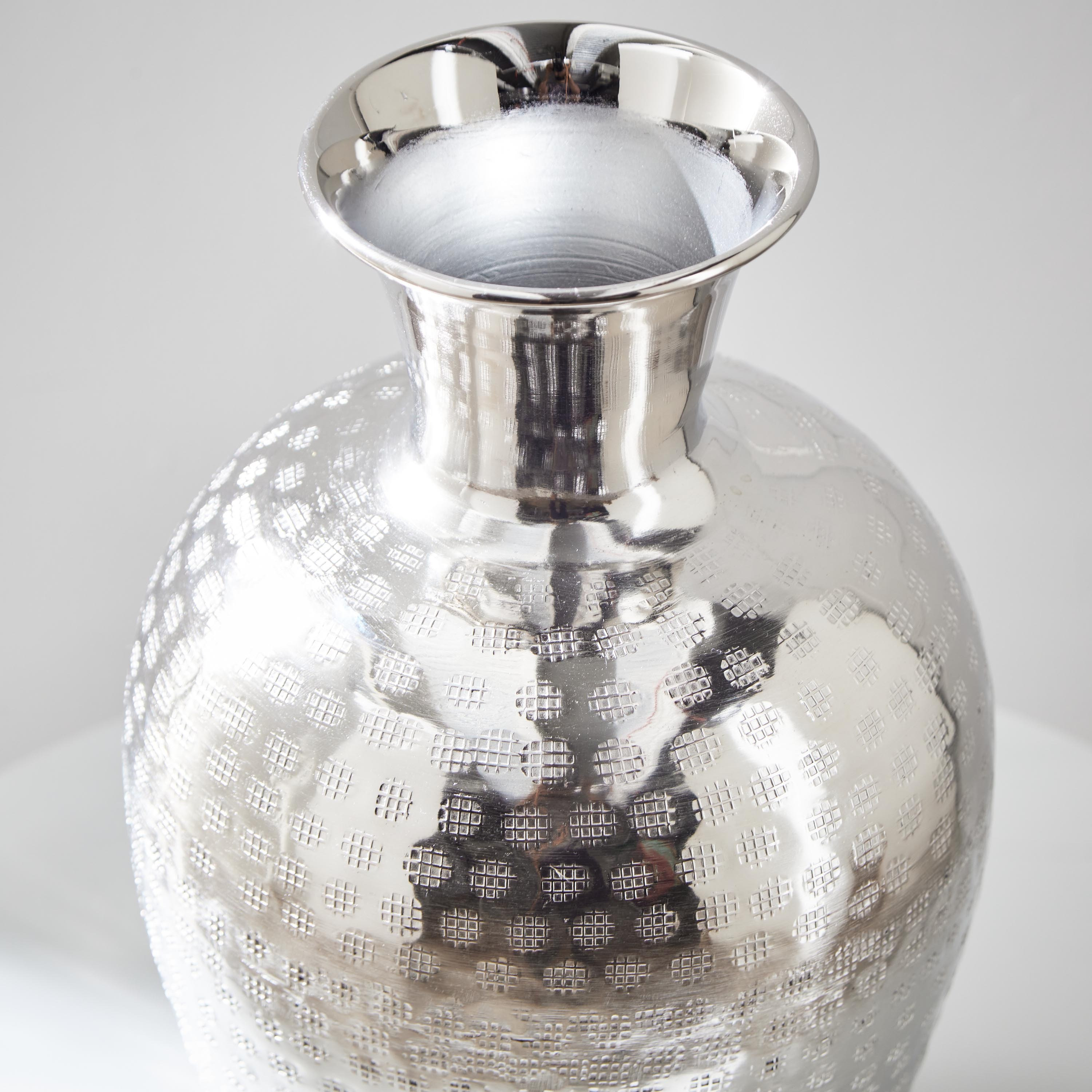 مزهرية معدن مطروقة من سبلينديد - 21x21x35 سم-hbxbedroom-decorandaccessories-vases-image-3