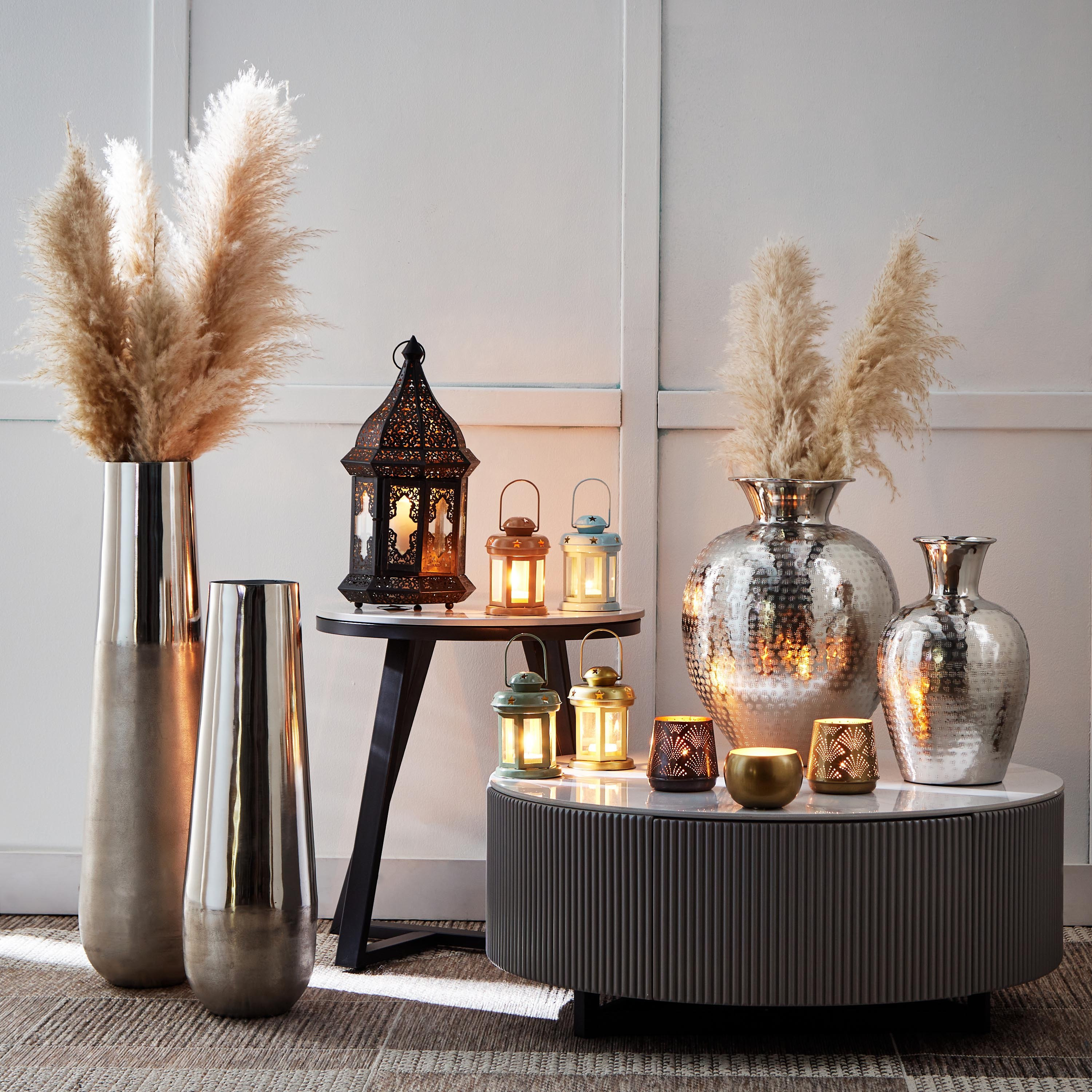 مزهرية معدن مطروقة من سبلينديد - 21x21x35 سم-hbxbedroom-decorandaccessories-vases-image-4